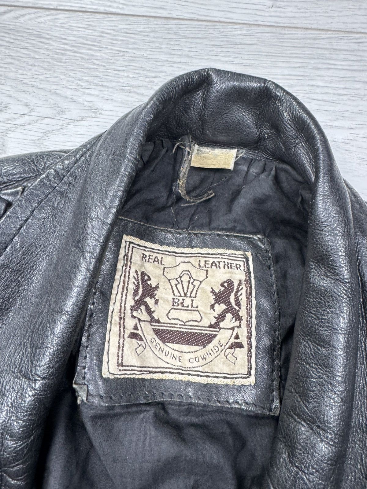 Genuine Leather Vintage distressed Black ramones biker leather jacket Size US S / EU 44-46 / 1 - 6 Thumbnail
