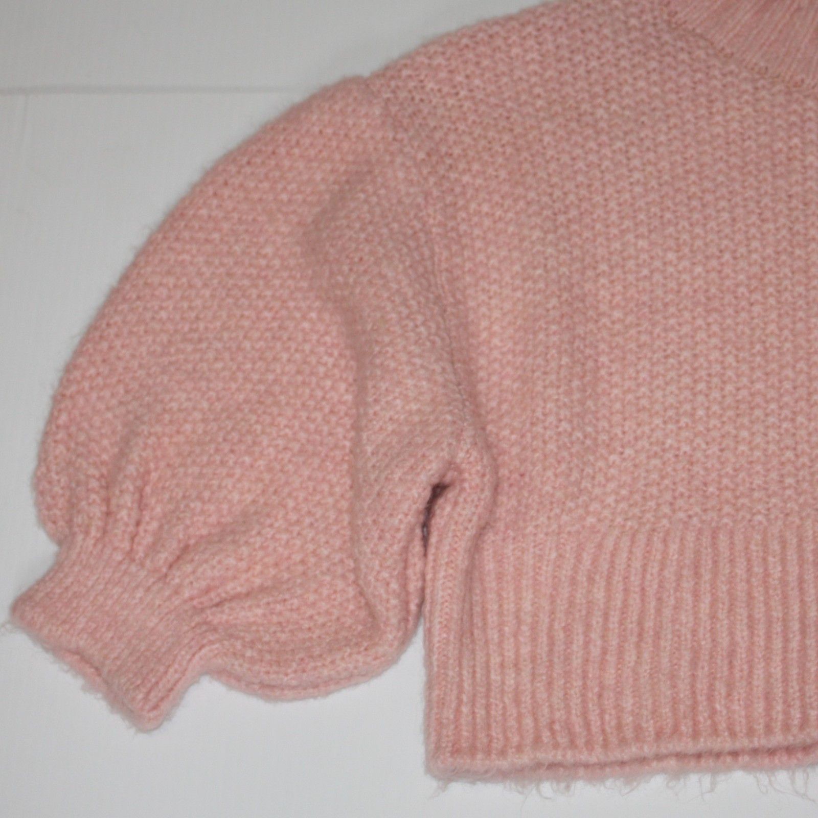 Topshop Crop Balloon Sleeve Sweater in Pink & size Small or US 4-6 Size S / US 4 / IT 40 - 4 Thumbnail