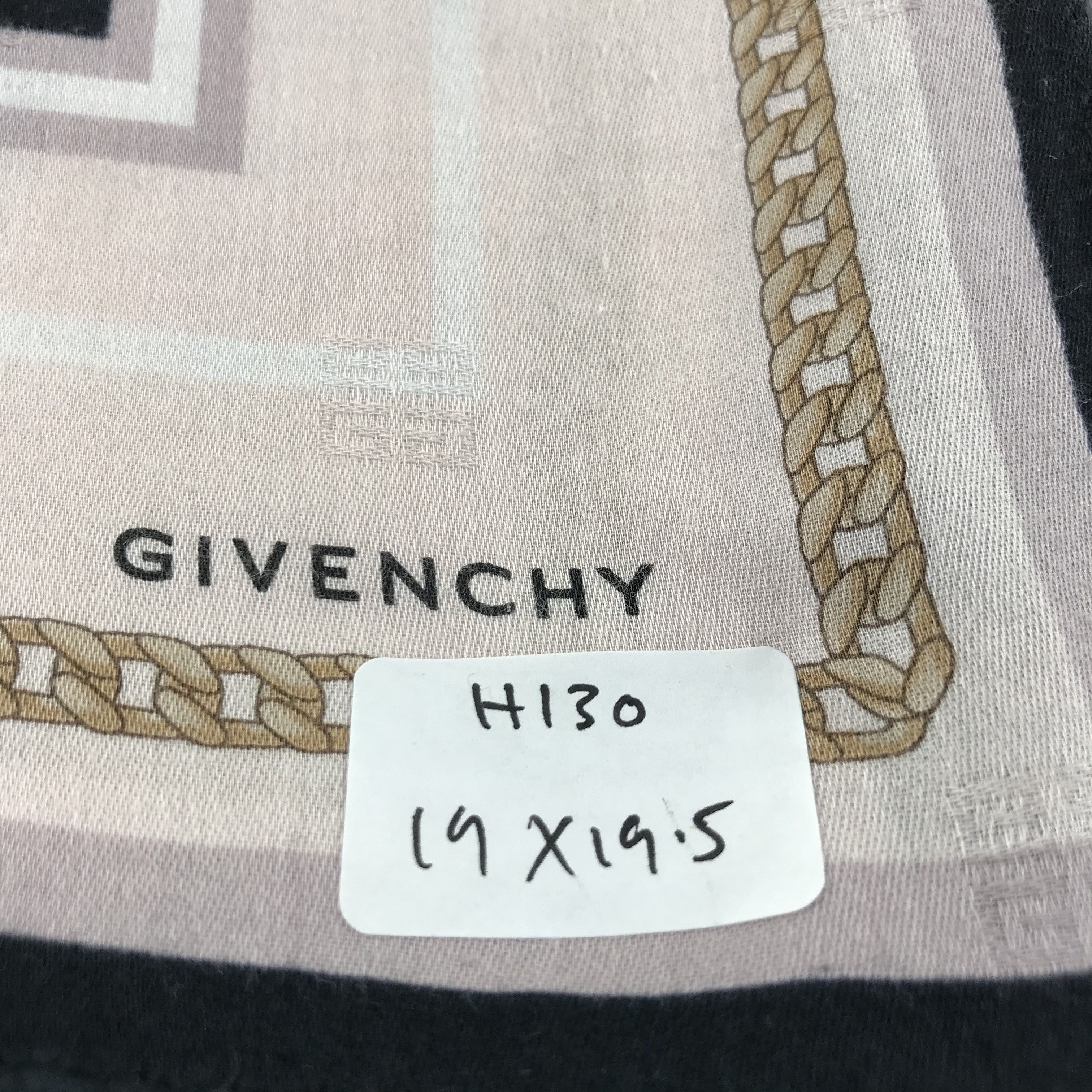 Givenchy Givenchy Handkerchief Neckerchief Bandana H130 Size ONE SIZE - 8 Thumbnail