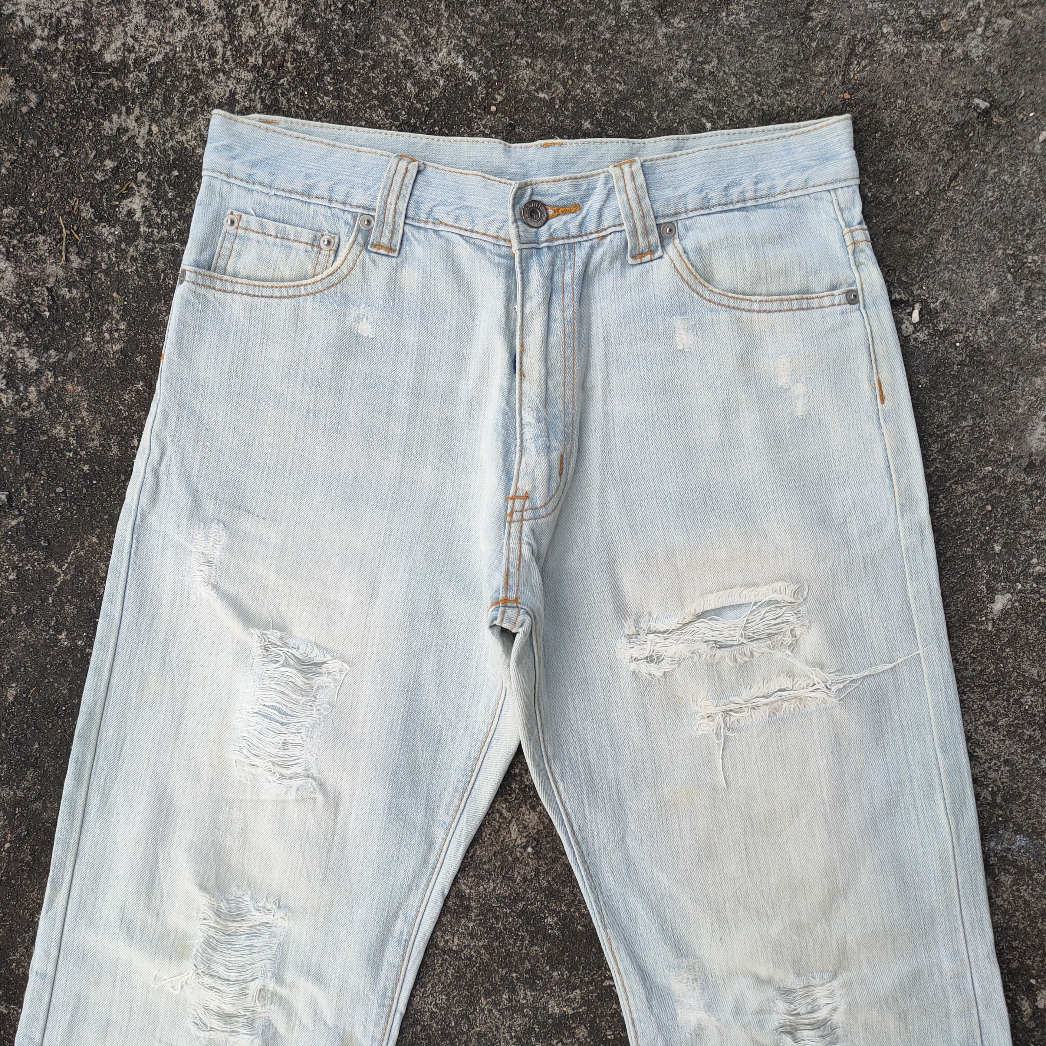Japanese Brand × Jean × Vintage VINTAGE SEMANTIC DESIGN FLARE RIPPED LIGHT BLUE JEANS PANTS Size US 31 - 2 Thumbnail