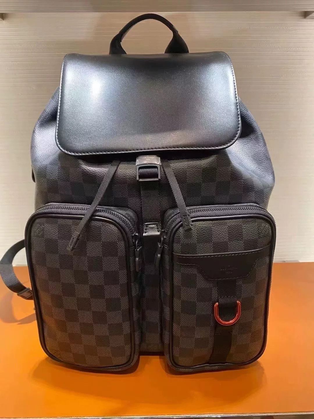 Louis Vuitton Louis Vuitton Utility Damier Backpack Size ONE SIZE - 1 Thumbnail