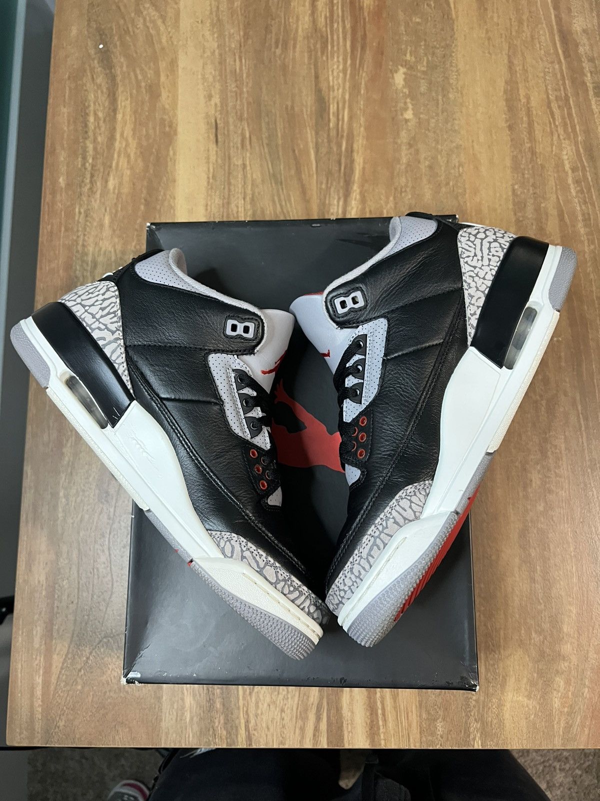 Jordan Brand Size 8.5 Jordan 3 Black Cement Size US 8.5 / EU 41-42 - 2 Thumbnail