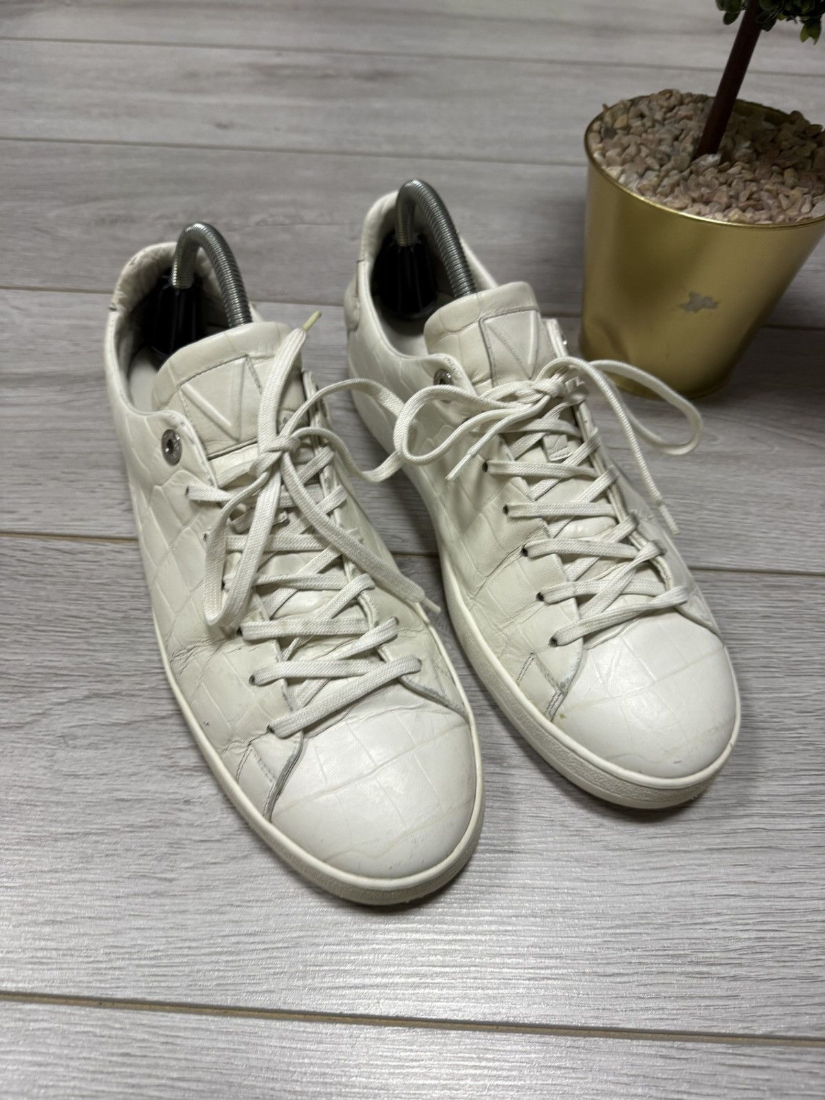 Louis Vuitton Louis Vuitton vintage suede sneakers boots Size US 9 / EU 42 - 2 Thumbnail