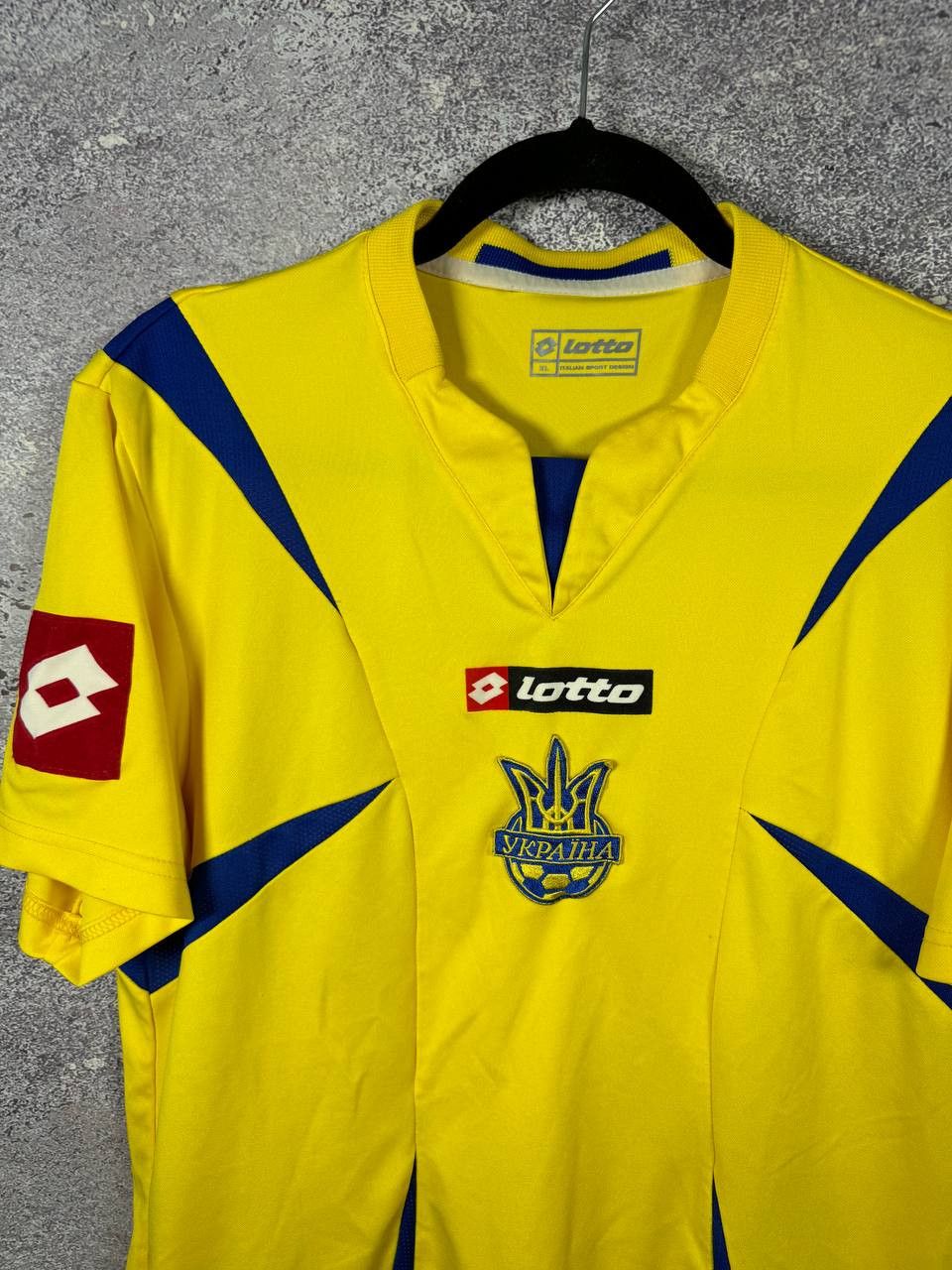 Lotto Sport × Vintage Vintage Ukraine National Team 2006 Lotto Soccer Jersey Large Size US L / EU 52-54 / 3 - 6 Thumbnail