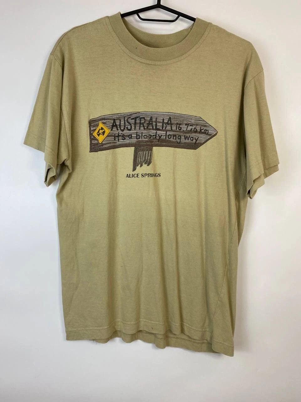 Other Vintage australia alice springs t shirt size M Size US M / EU 48-50 / 2 - 1 Thumbnail