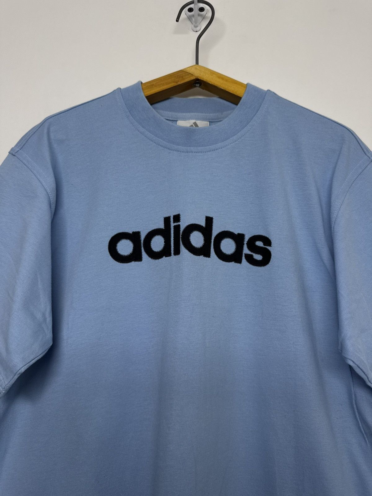 Adidas Vintage Adidas Big Logo T-Shirt 90’s Size US S / EU 44-46 / 1 - 3 Thumbnail