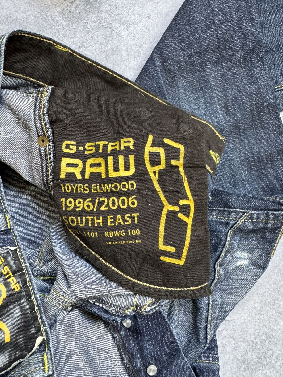 G-Star G-Star RAW 96 Elwood 5620 Heritage Embro Buckle Jeans Size US 31 - 19 Thumbnail