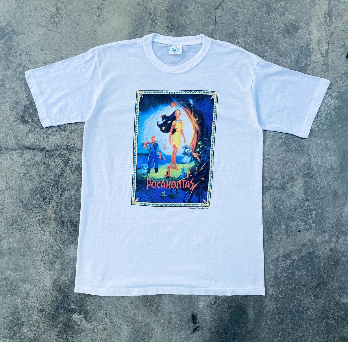 Disney Vintage 90s Anime Disney Pocahontas movie Tees Size US M / EU 48-50 / 2 - 1 Thumbnail