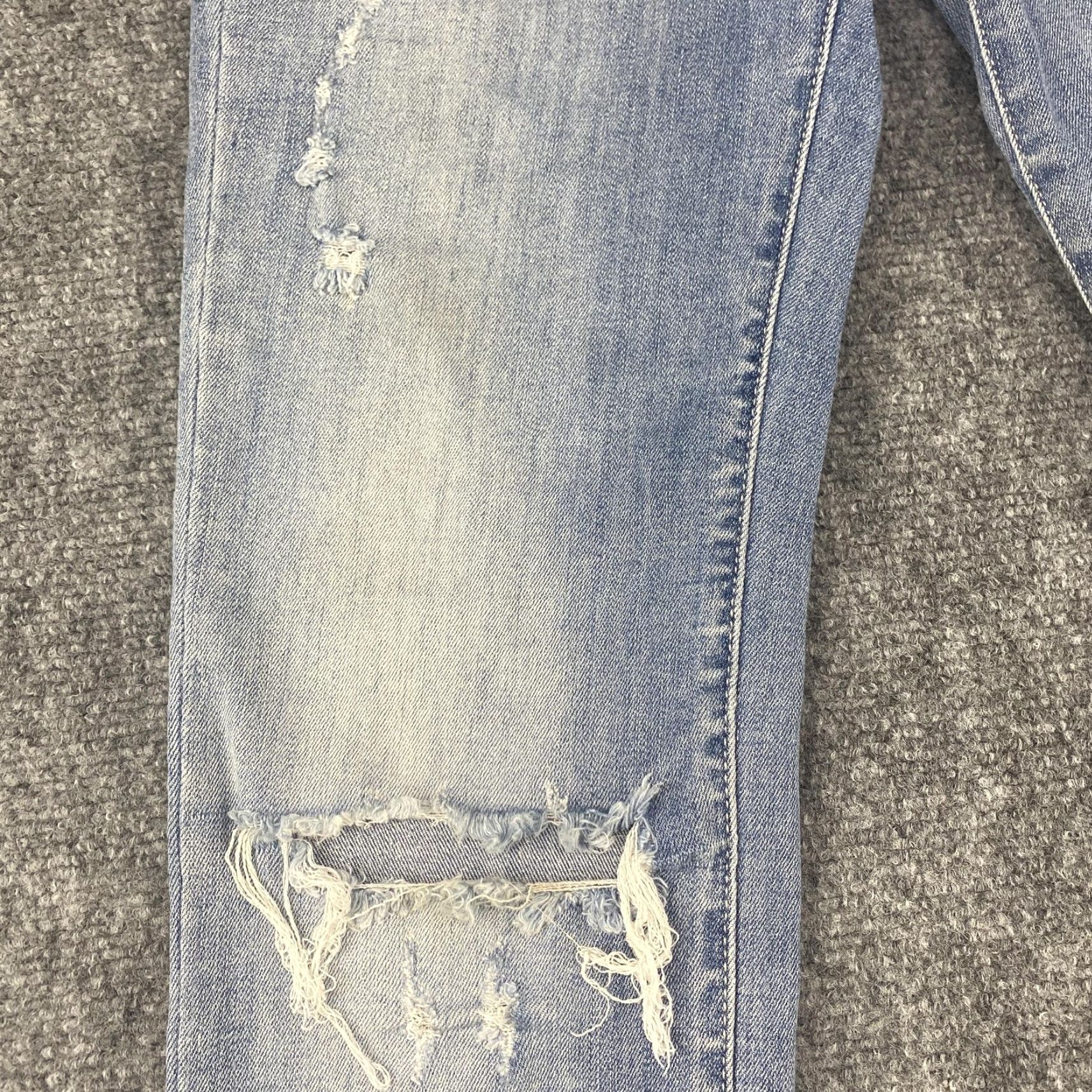 Vintage Judy Blue Jeans Womens 29 Skinny Distressed Light Wash Stretch Denim Slim Mid Rise Pockets Zip Size 29" - 5 Thumbnail