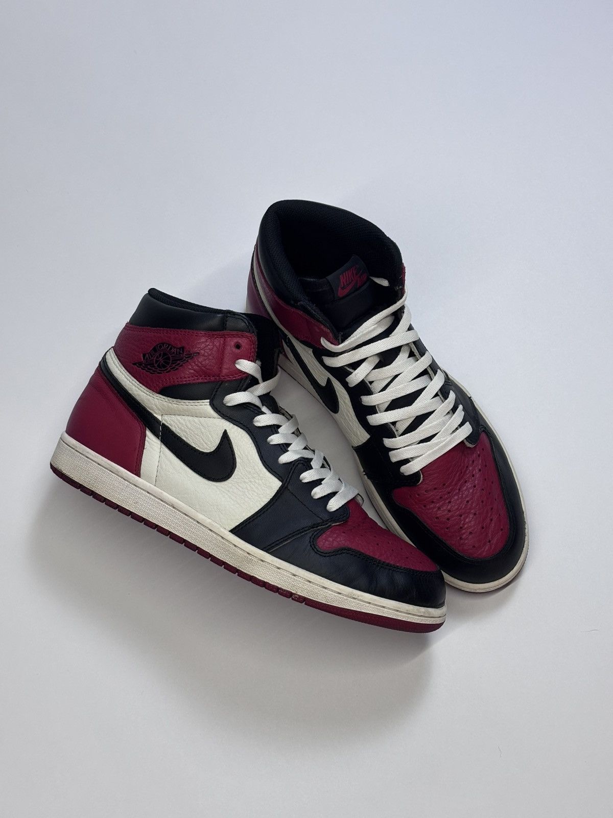 Jordan Brand 🍷Jordan 1 Retro High ‘Bred Toe’ Size US 11.5 / EU 44-45 - 1 Thumbnail