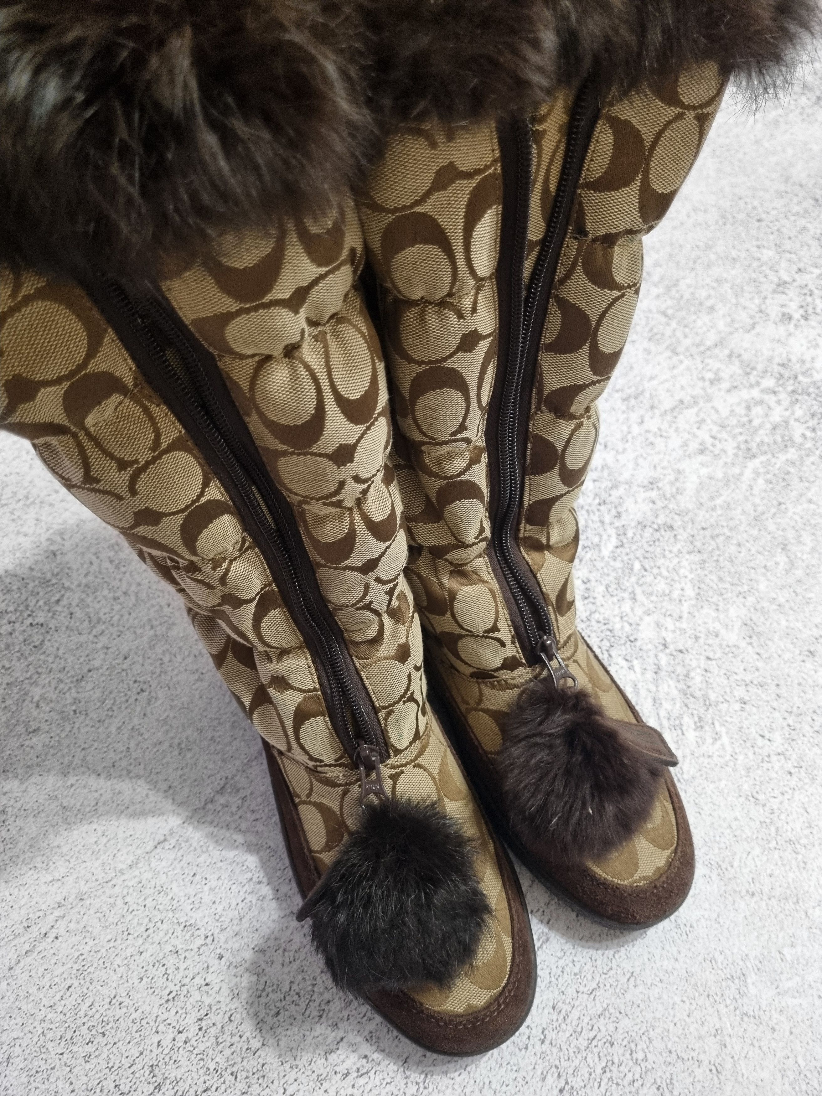 Coach Coach Theona Signature Jacquard Winter Boots Faux Fur Size US 9 / IT 39 - 7 Thumbnail