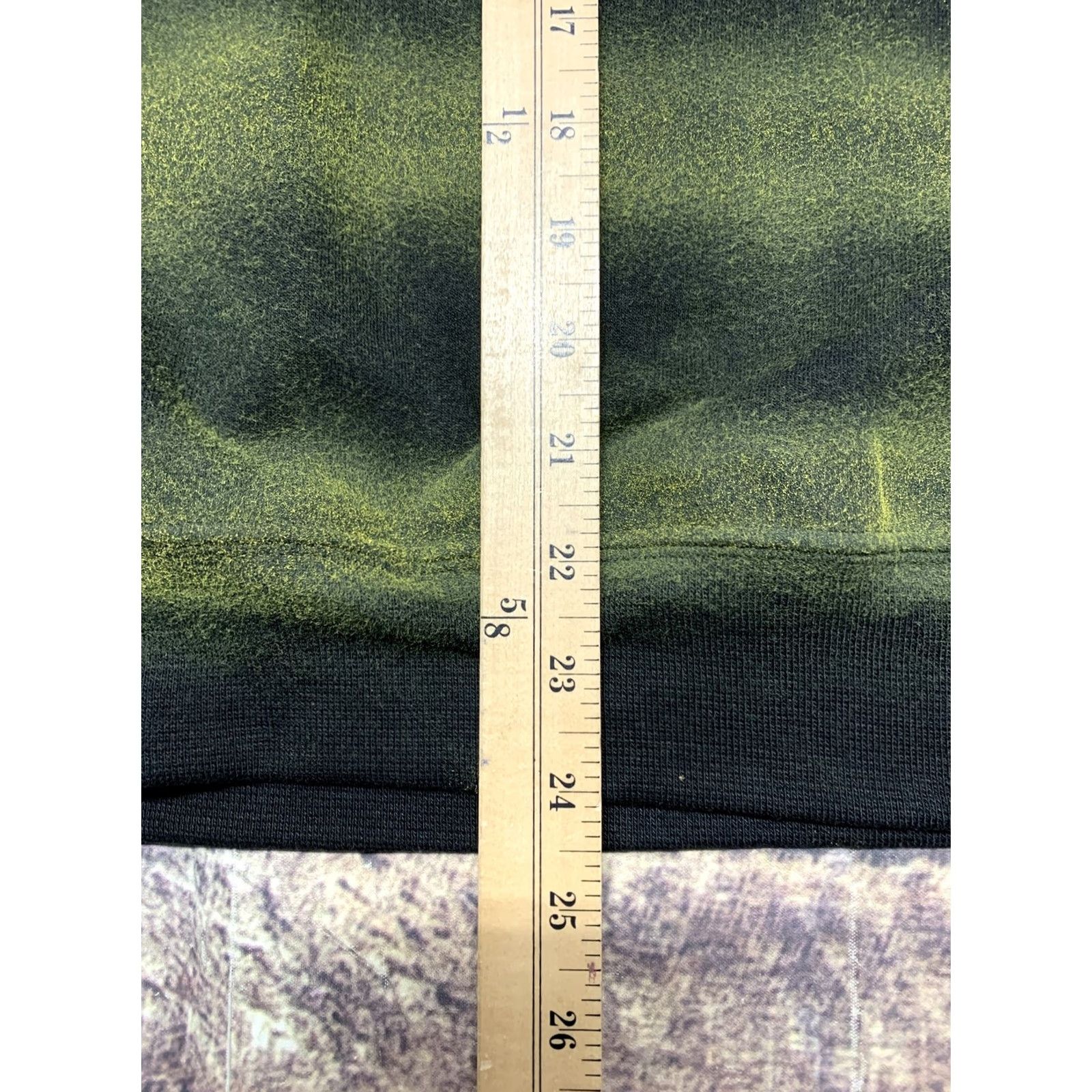 Athletic Works Athletic Works Men’s Crewneck Sweatshirt M Black Green Yellow Pullover Regular Size US M / EU 48-50 / 2 - 7 Thumbnail