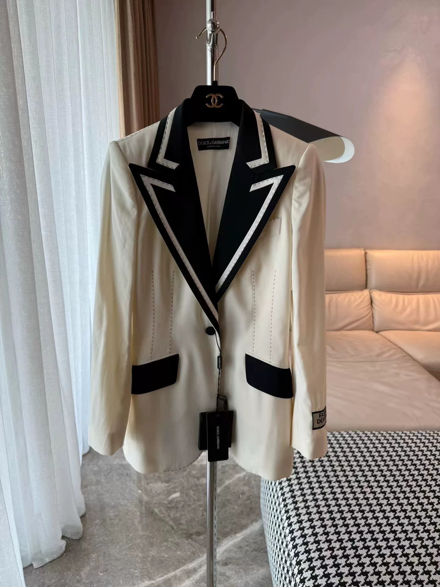 Dolce & Gabbana DG Dolce & Gabbana Dress Jacket Size XS / US 0-2 / IT 36-38 - 1 Thumbnail
