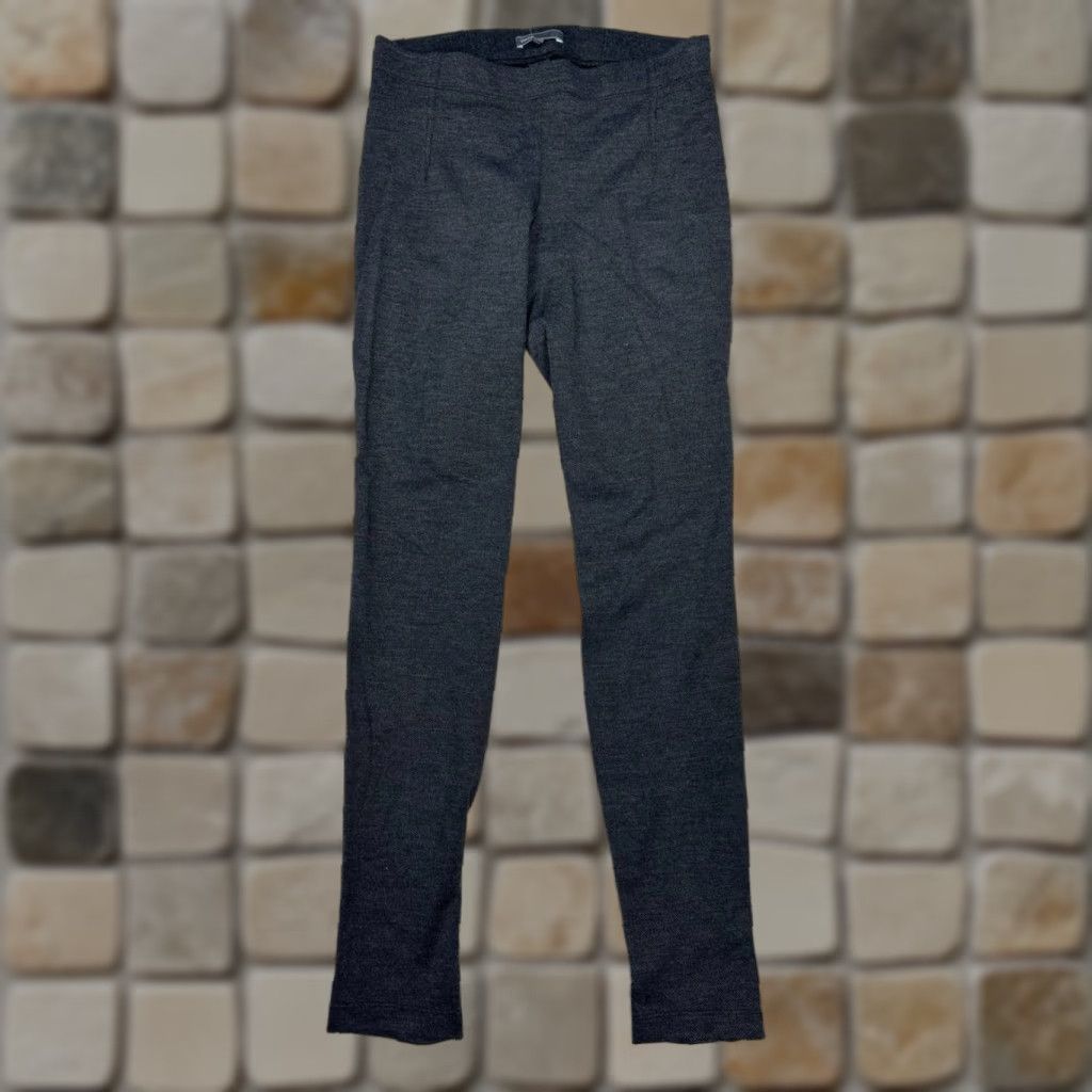 Vince Vince Slim Fit Pants Womens Small Black Stretch Mid Rise Skinny Leg Vince Pants Black Slim Fit Womens Small Modern City Preppy 90s? Size 28" / US 6 / IT 42 - 1 Thumbnail