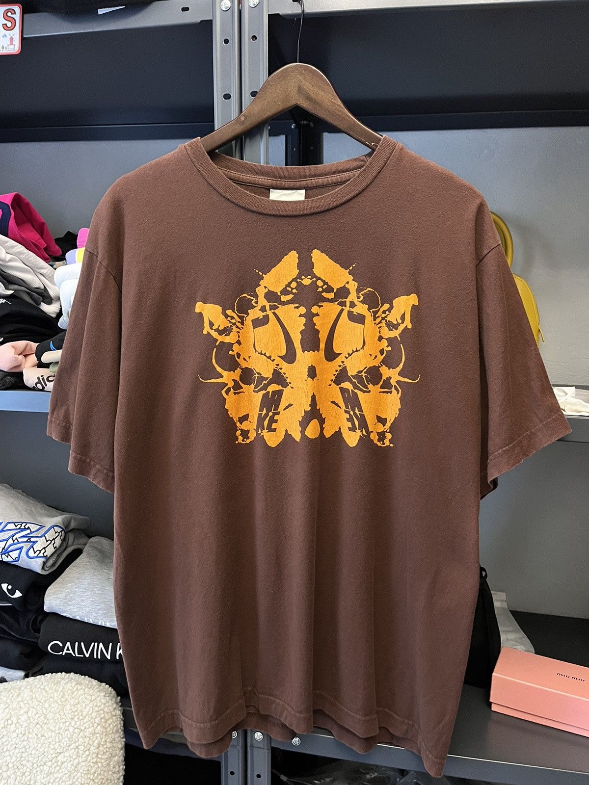 Nike Vintage Nike Logo T-shirt Size US L / EU 52-54 / 3 - 1 Thumbnail