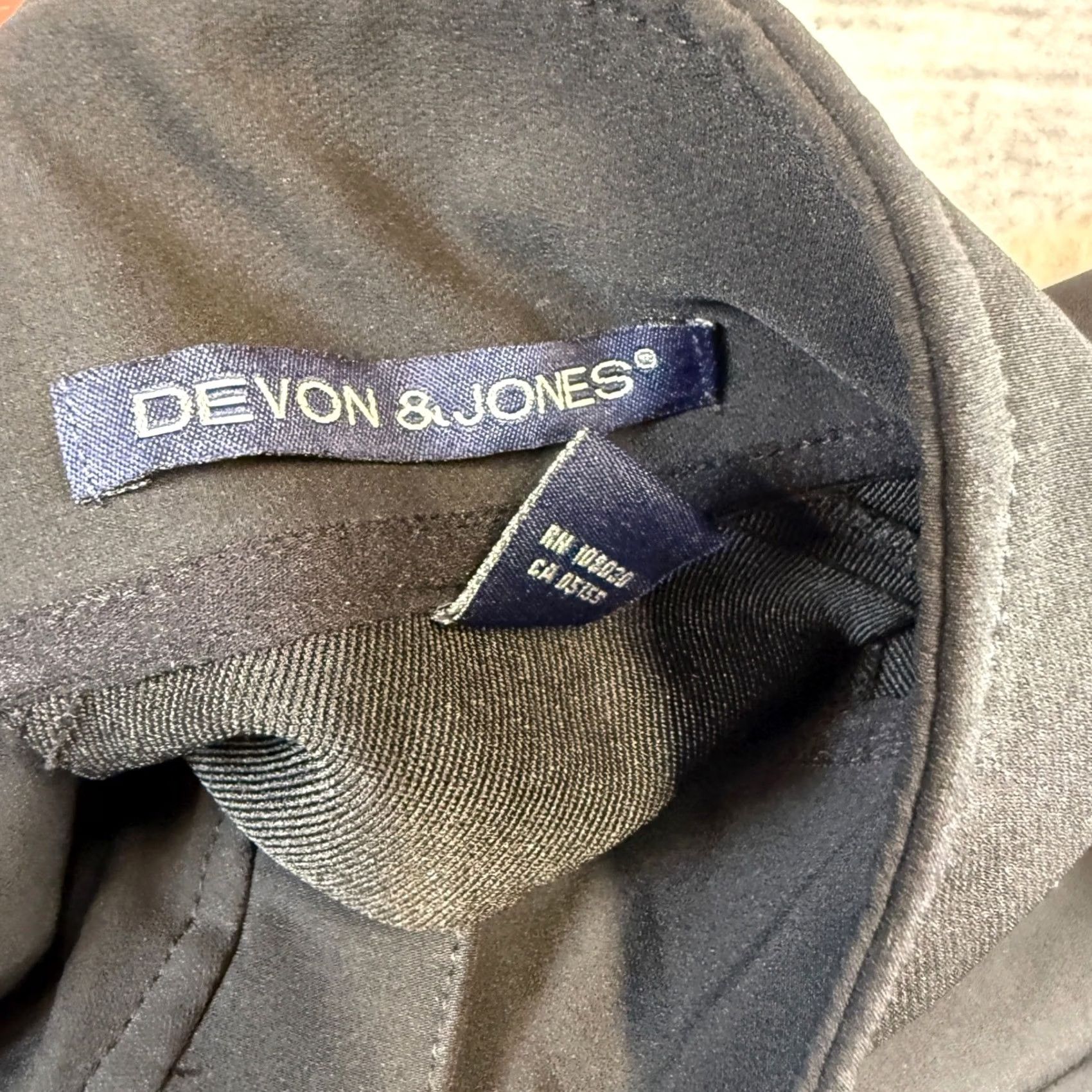 Logo 7 Devon & Jones Jacket Mens L Black Softshell Full Zip Mock Neck Size PSC Logo Size US L / EU 52-54 / 3 - 4 Thumbnail