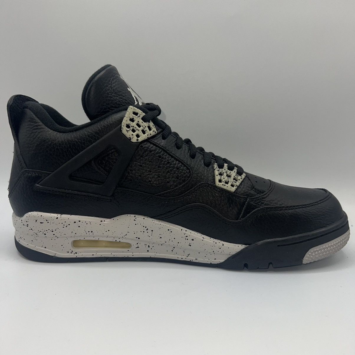 Jordan Brand Jordan 4 Retro Oreo Size 12 Size US 12 / EU 45 - 6 Thumbnail