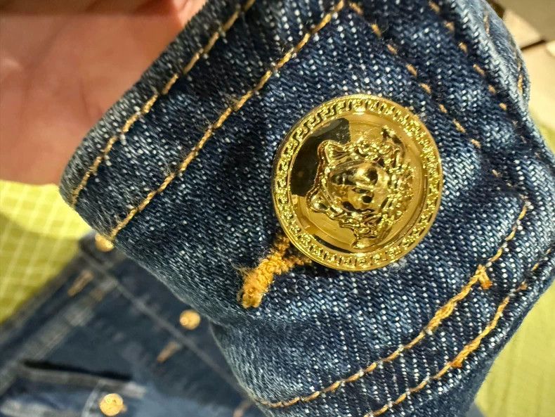 Versace Versace Classic denim jacket Size US M / EU 48-50 / 2 - 3 Thumbnail