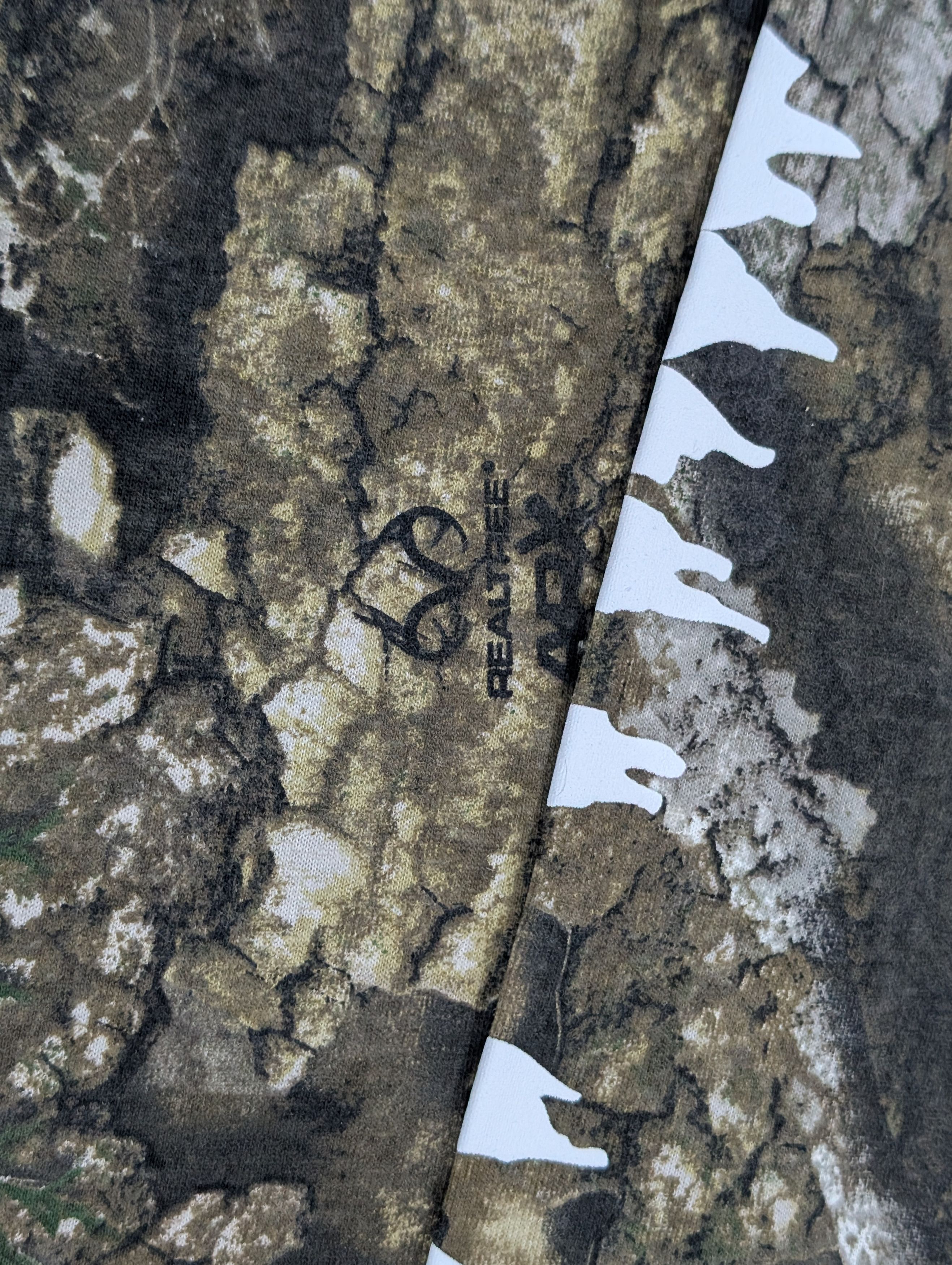 Been Trill Been Trill Travis Scott LA FLAME Realtree Camo Long Sleeve Size US S / EU 44-46 / 1 - 4 Thumbnail