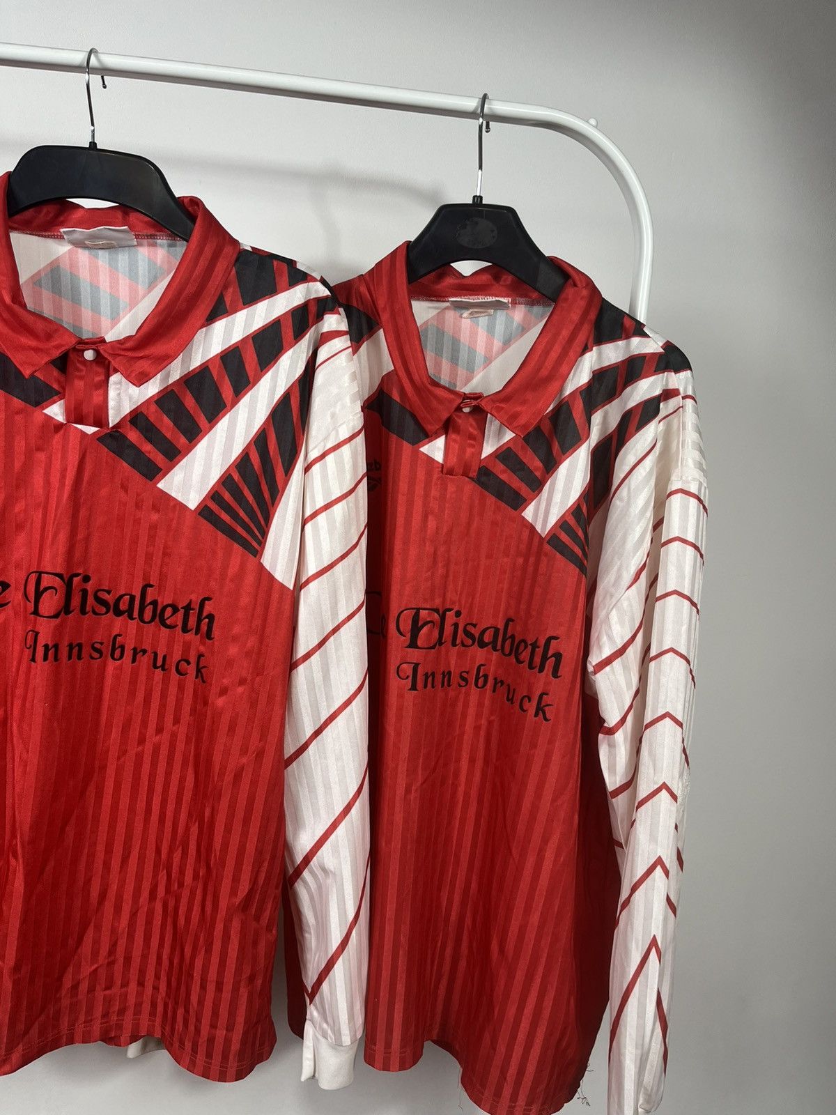 Reebok 3x Vintage Reebok Cafe Elisabeth Innsbruck Football Jerseys Size US XL / EU 56 / 4 - 4 Thumbnail