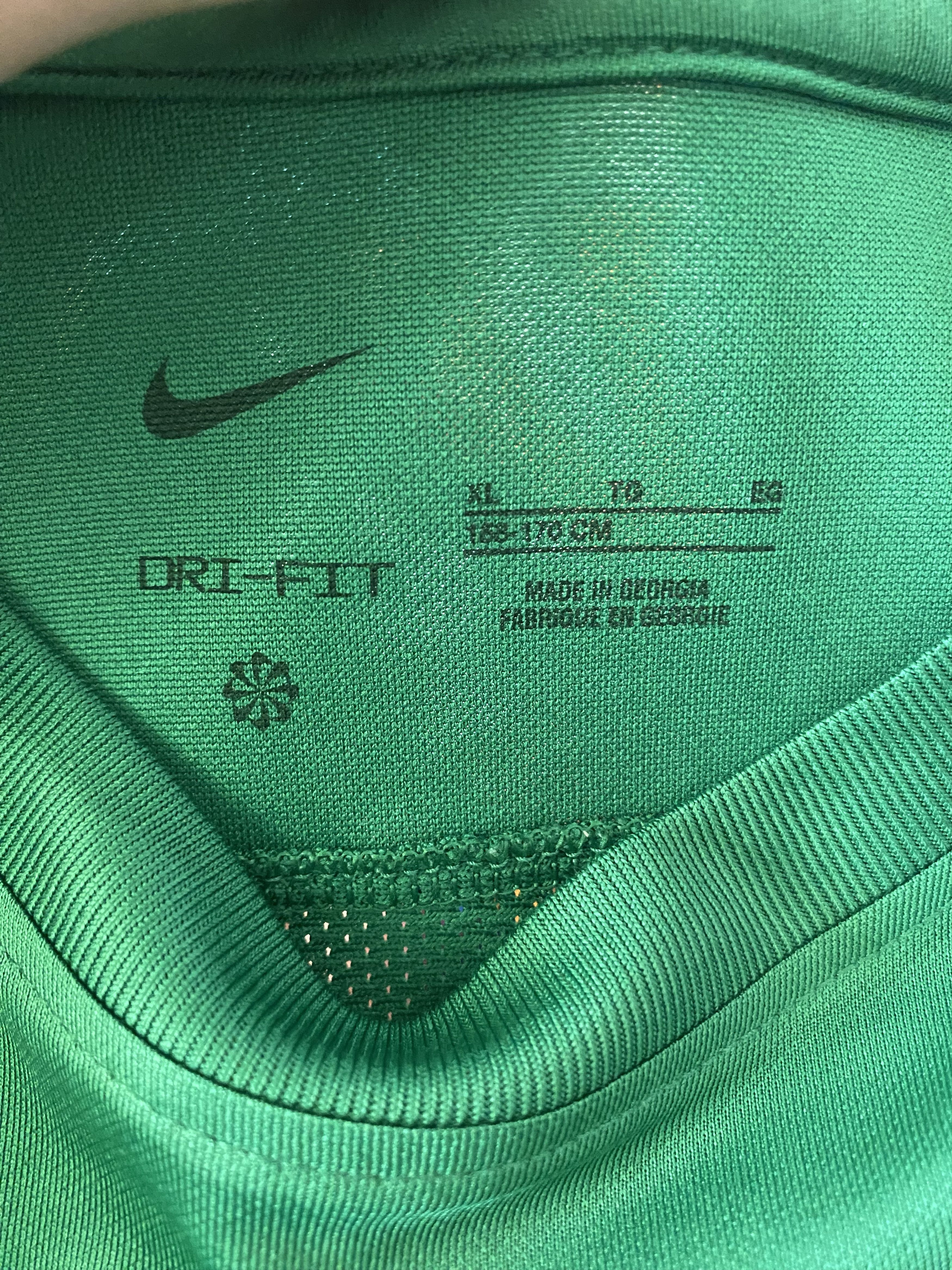 Nike Ireland - GLENTORAN F.C. No. 6 - Nike - S - UNIqUE Size US S / EU 44-46 / 1 - 8 Thumbnail