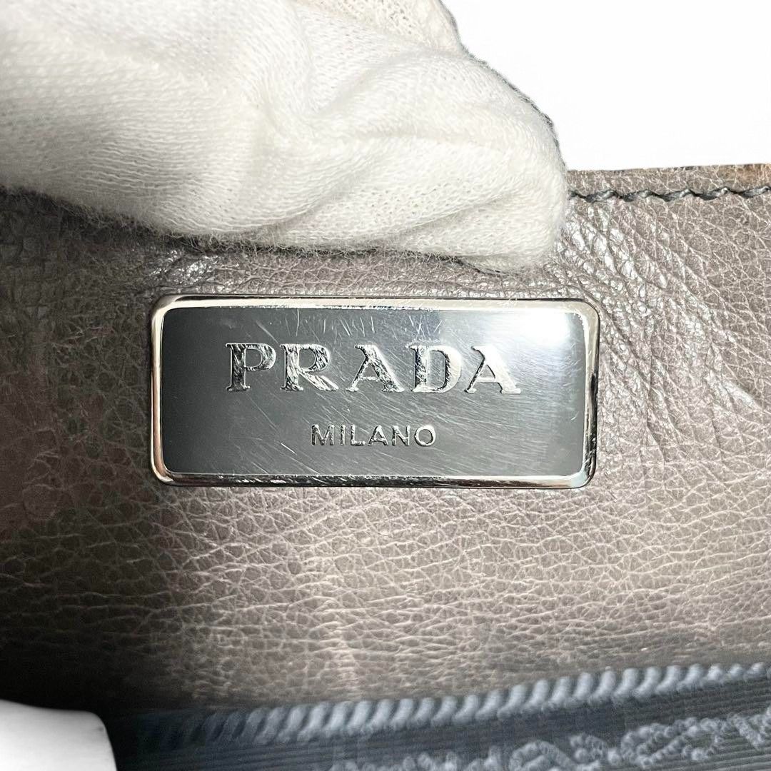 Prada Prada - Shoulder Bag Handbag Gray Triangle Logo Nappa Size ONE SIZE - 9 Thumbnail