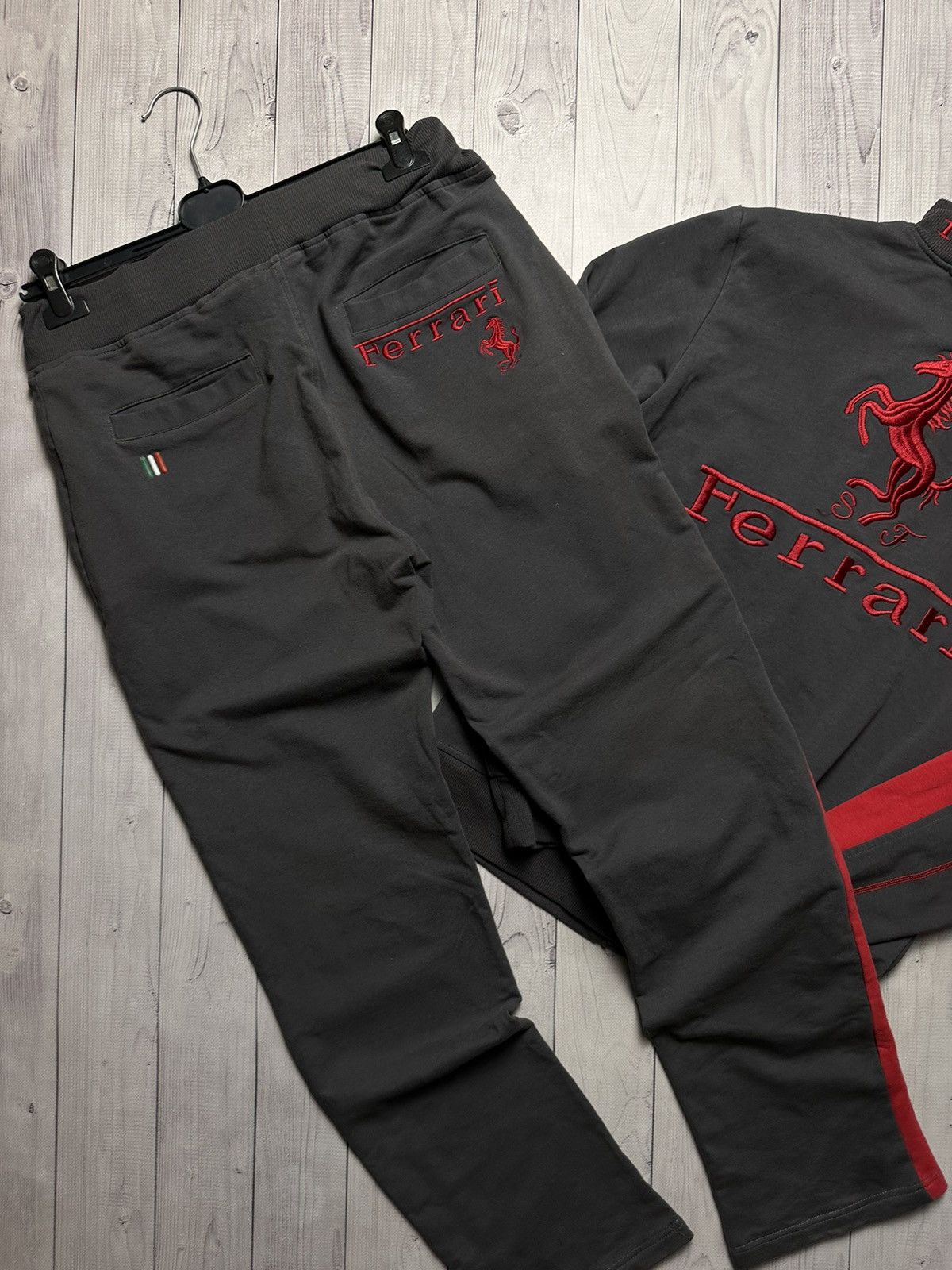 Ferrari × Vintage Vintage Ferrari racing track suit size M big logo Size US M / EU 48-50 / 2 - 9 Thumbnail