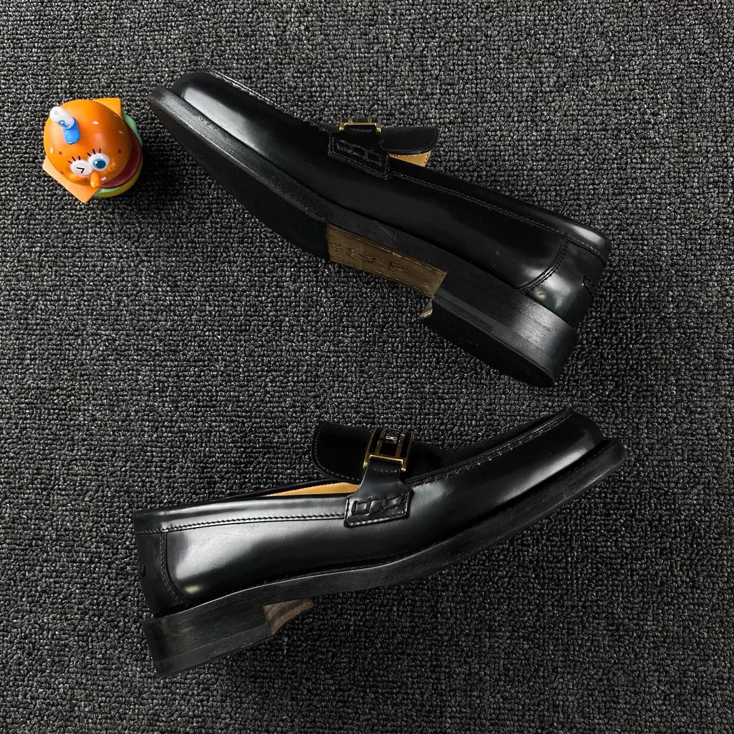 Dior Dior Black Loafers 35.5 Metal Logo Block Heel Size US 5 / IT 35 - 4 Thumbnail