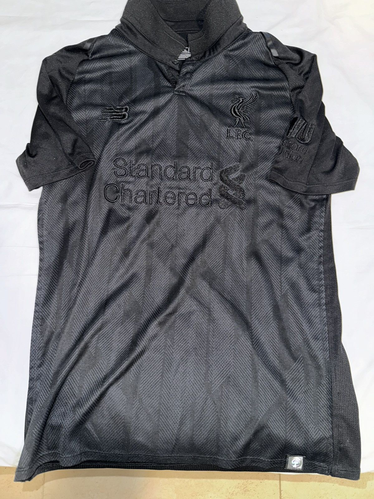 New Balance Liverpool 2019 blackout edition authentic jersey Size US S / EU 44-46 / 1 - 1 Thumbnail
