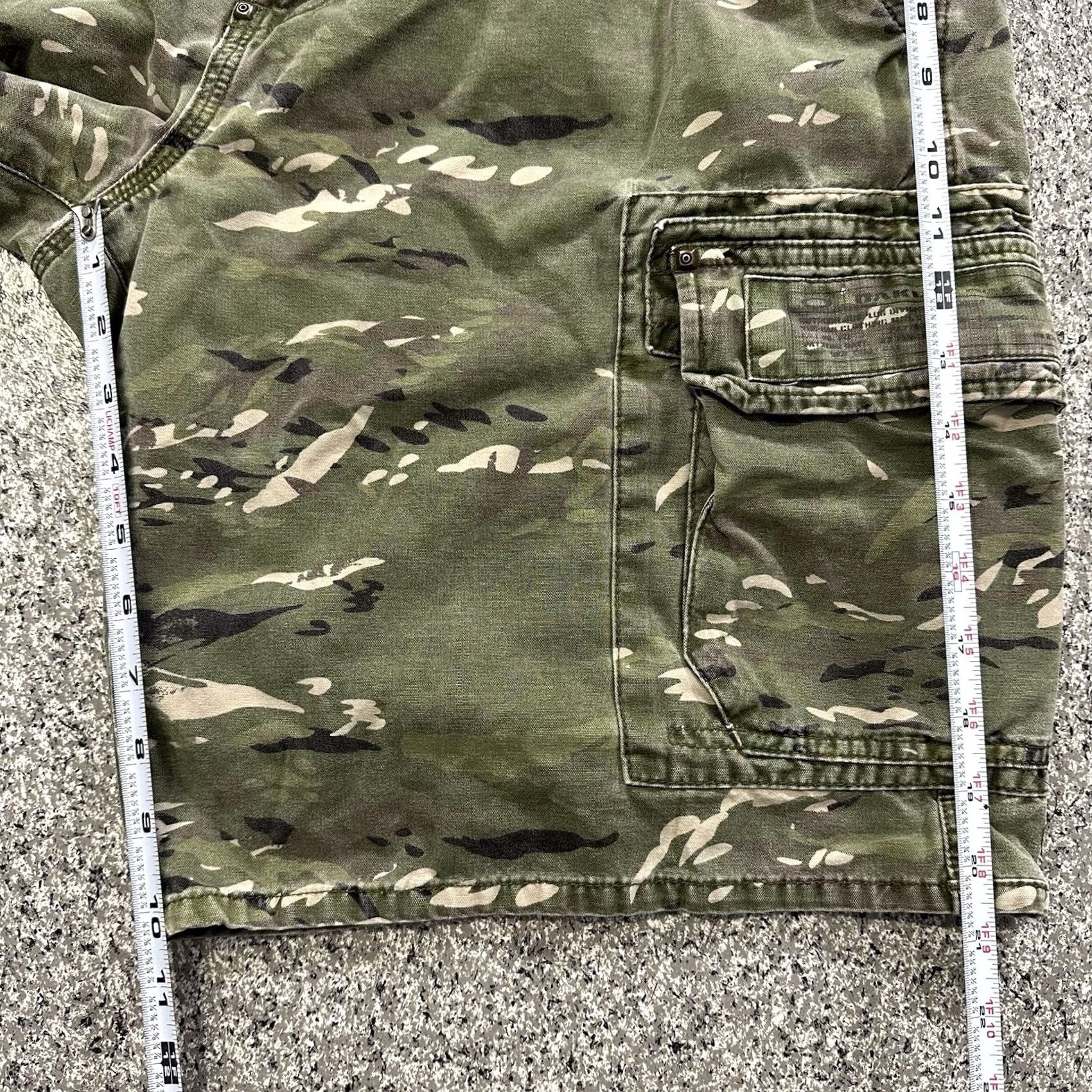 Oakley VINTAGE Oakley Cargo Shorts Mens 36 Green Camouflage Cotton Pockets 90s Y2K Cargo Size US 36 / EU 52 - 8 Thumbnail