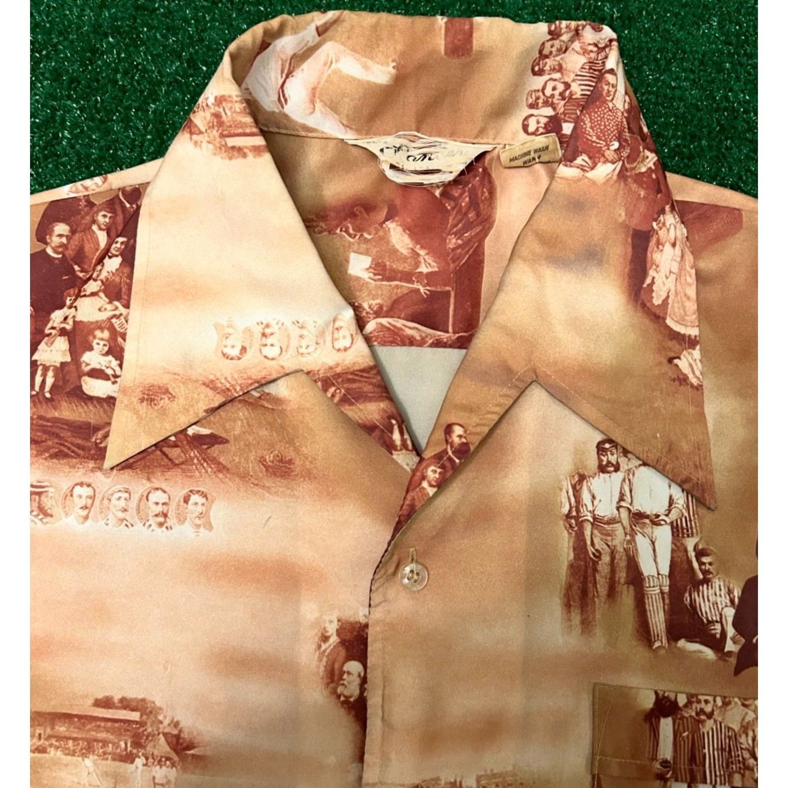 Gloverall VINTAGE All Over Print Button Up Shirt American History Art Mens XL 1970s 70s USA Brown Long Sleeve Button-Up Size US XL / EU 56 / 4 - 2 Thumbnail