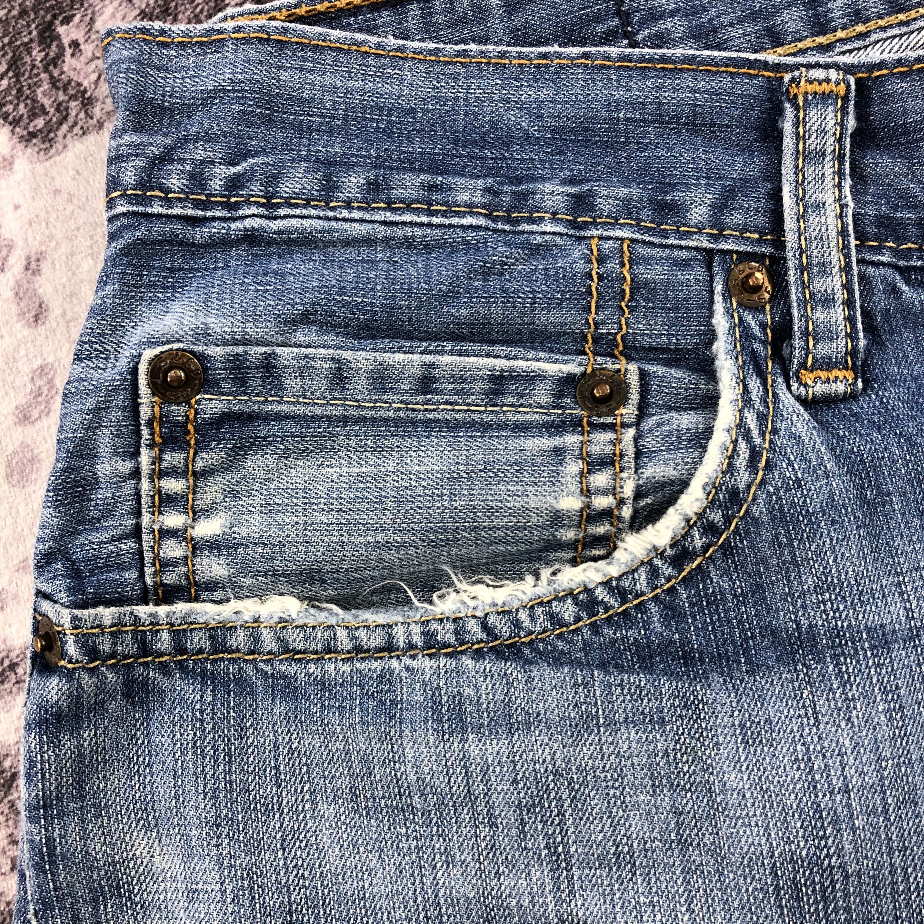 Levi's × Vintage Vintage Blue Wash Levis 505 Jeans-JM2459 Size US 35 - 9 Thumbnail