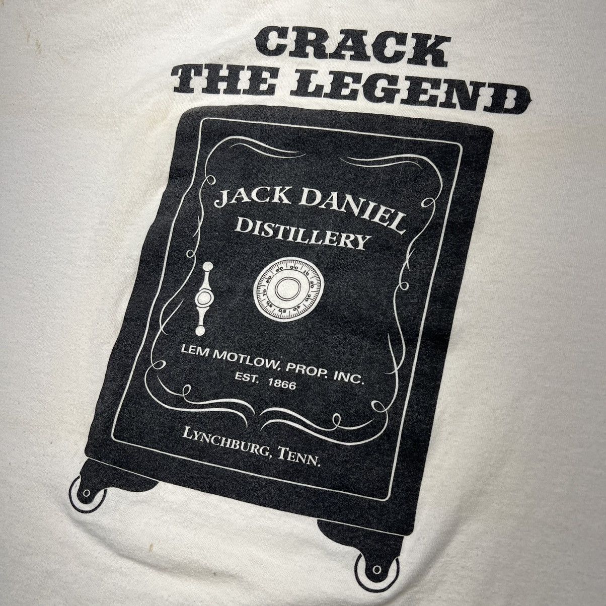 Vintage Jack Daniels Tee Shirt White Crack The Legend Safe Whiskey Size US XL / EU 56 / 4 - 13 Thumbnail