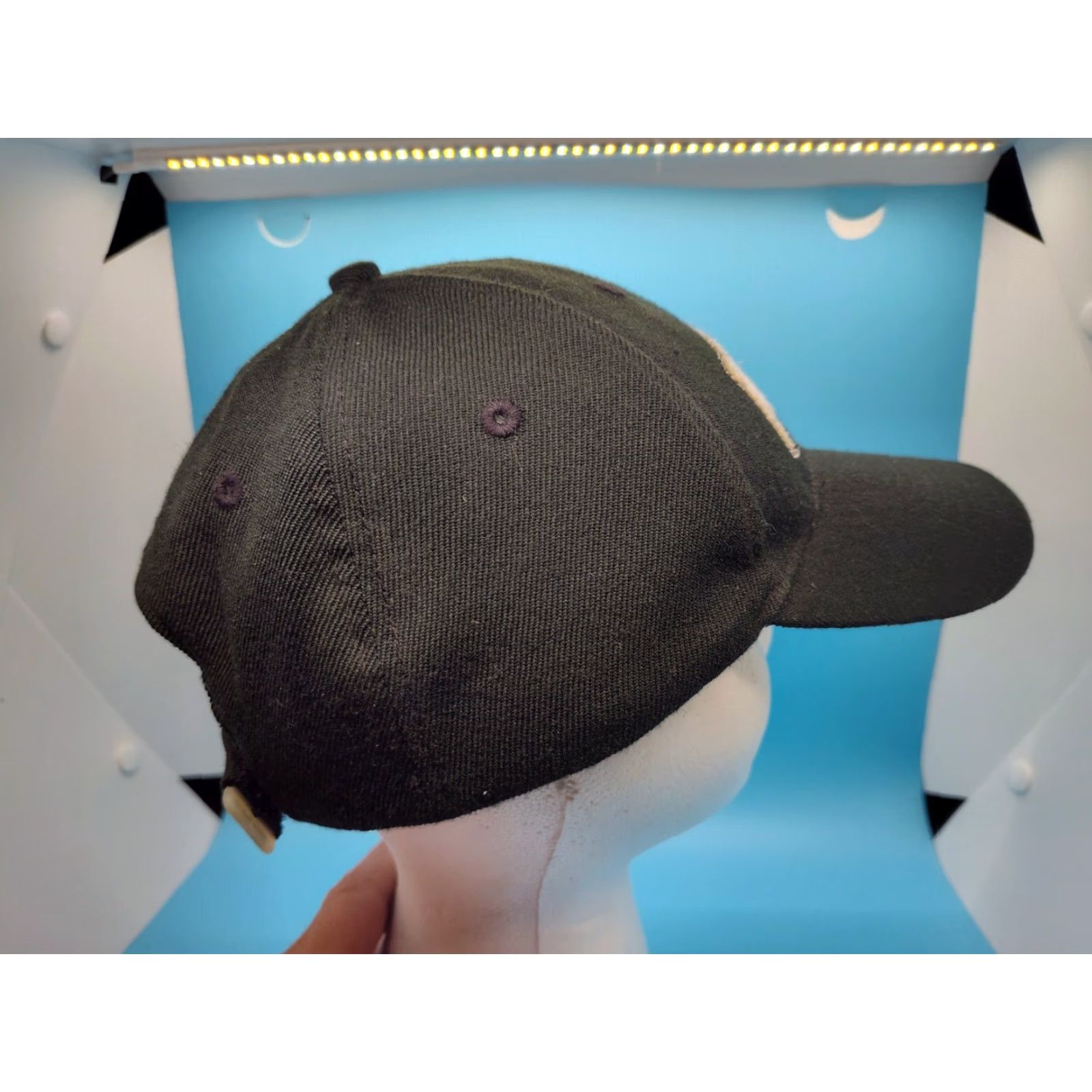 Nike VINTAGE Nike Hat Cap Adjust Baseball Black White Strap Back Wool Blend 2000s Retro Logo Mens Adjustable Size ONE SIZE - 7 Thumbnail