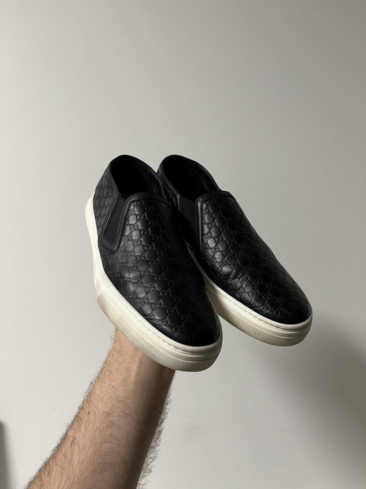 Gucci Gucci Microguccissima Monogram Leather Slip On Size US 7 / IT 37 - 19 Thumbnail