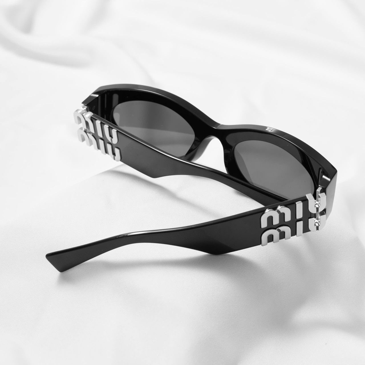 Miu Miu MIU MIU 0MU 11WS 16K80Q SUNGLASSES Size ONE SIZE - 7 Thumbnail