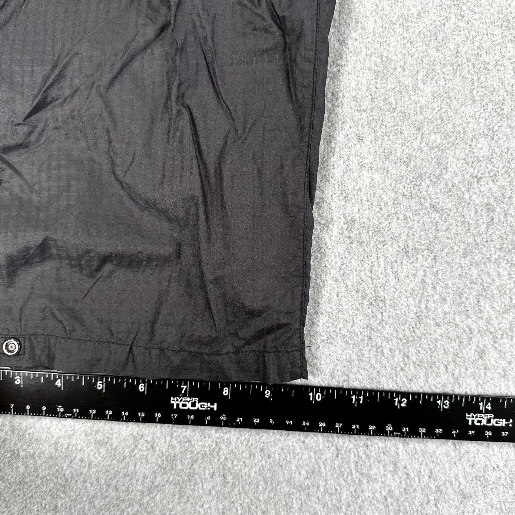Patagonia Patagonia Nylon Windbreaker Pants Snap Ankle Lightweight Black Mens Large Y2K Size US 33 - 5 Thumbnail