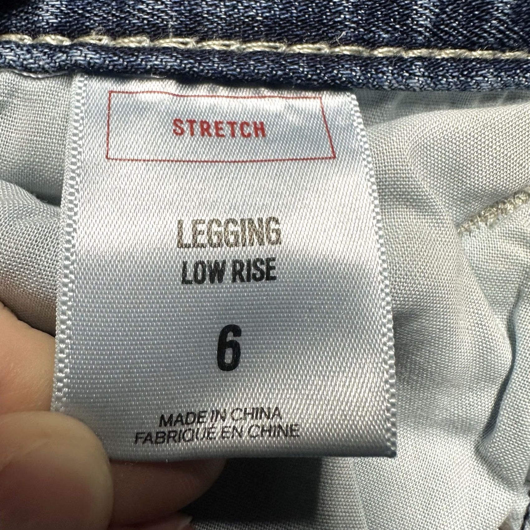 Express Express Jeans Womens 6 Blue Denim Legging Low Rise Stretch Whiskered Size 28" / US 6 / IT 42 - 4 Thumbnail