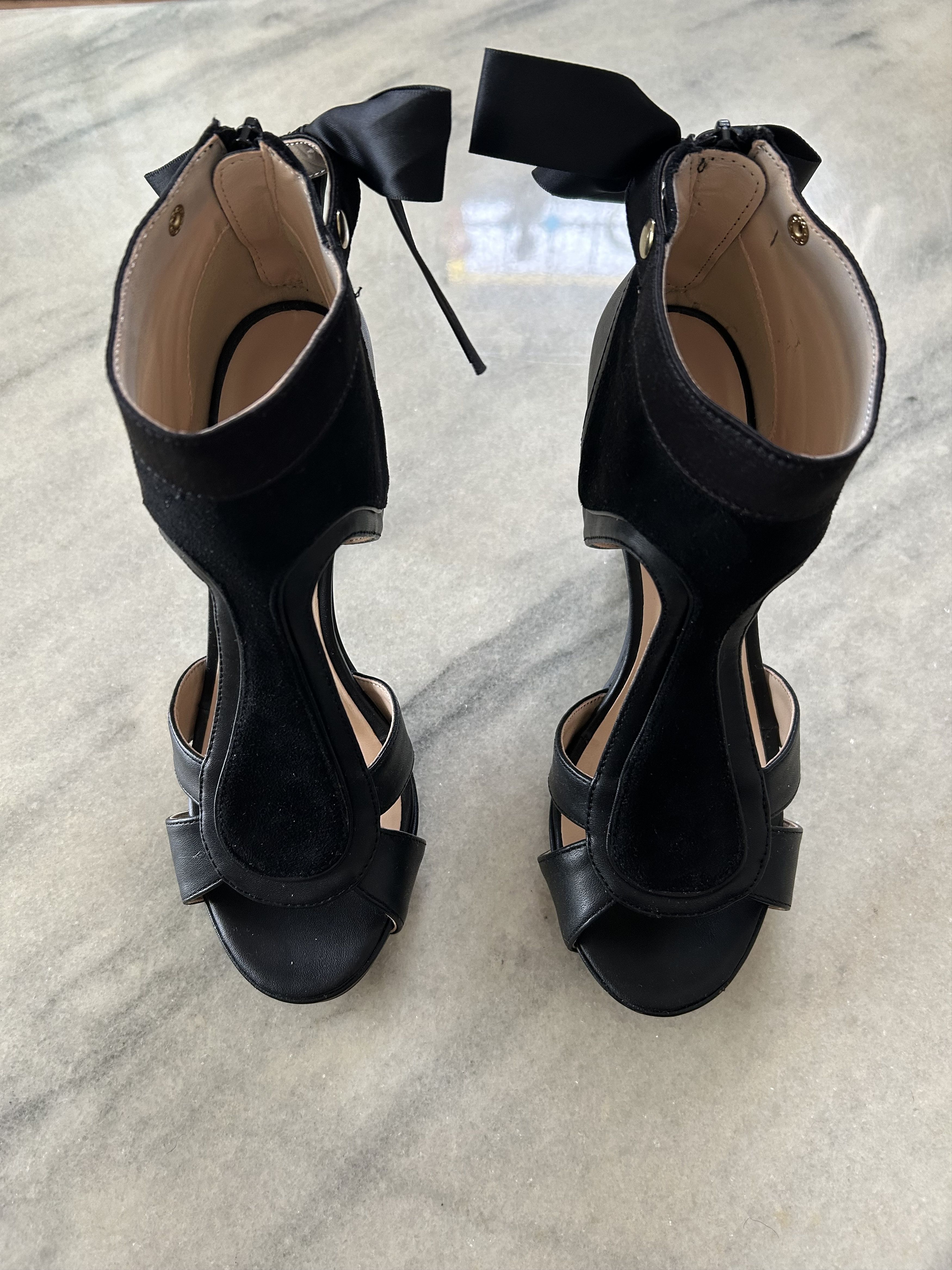 Other Metaphor NWOT Size 7.5 Black Zip Back Bow Vegan Heels Size US 7.5 / IT 37.5 - 2 Thumbnail