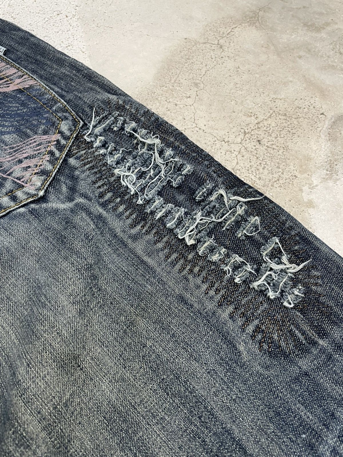 Japanese Brand Morse Code Distressed 3D Whisker Union Jack Gothic Fashion Size US 34 / EU 50 - 19 Thumbnail