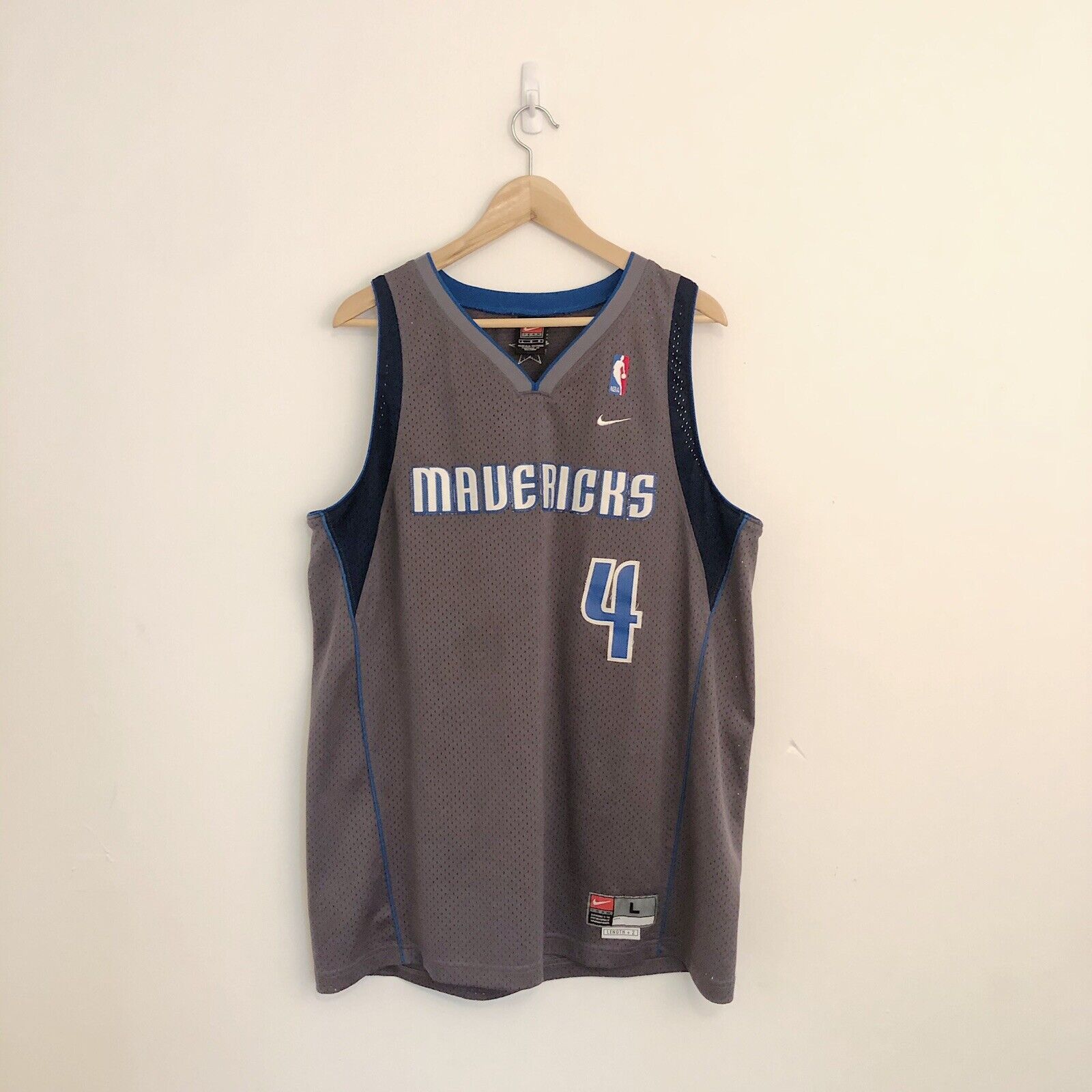 Nike 2000s Michael Finley #4 Nike Dallas Mavericks Jersey Size US L / EU 52-54 / 3 - 3 Thumbnail