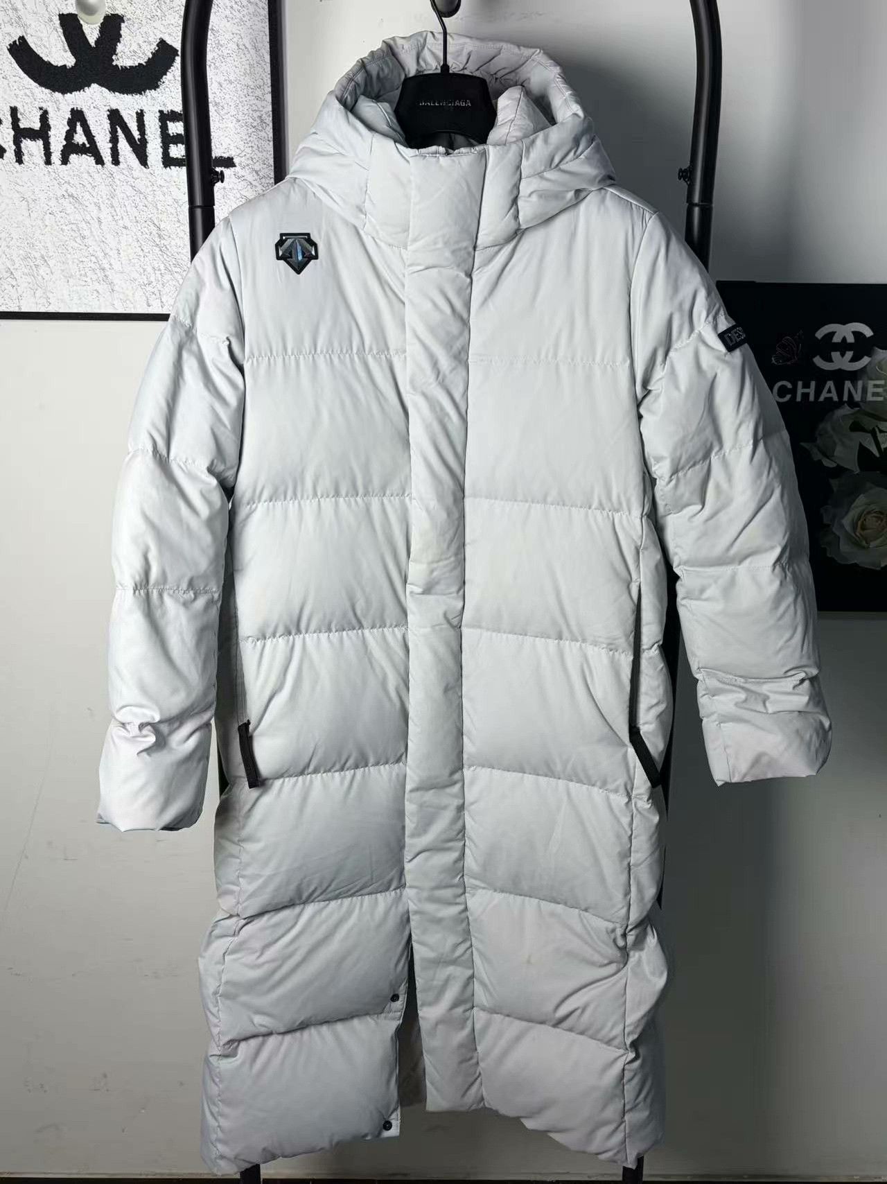 Descente Descente Down White Heavy Coat s Men Size US S / EU 44-46 / 1 - 1 Thumbnail