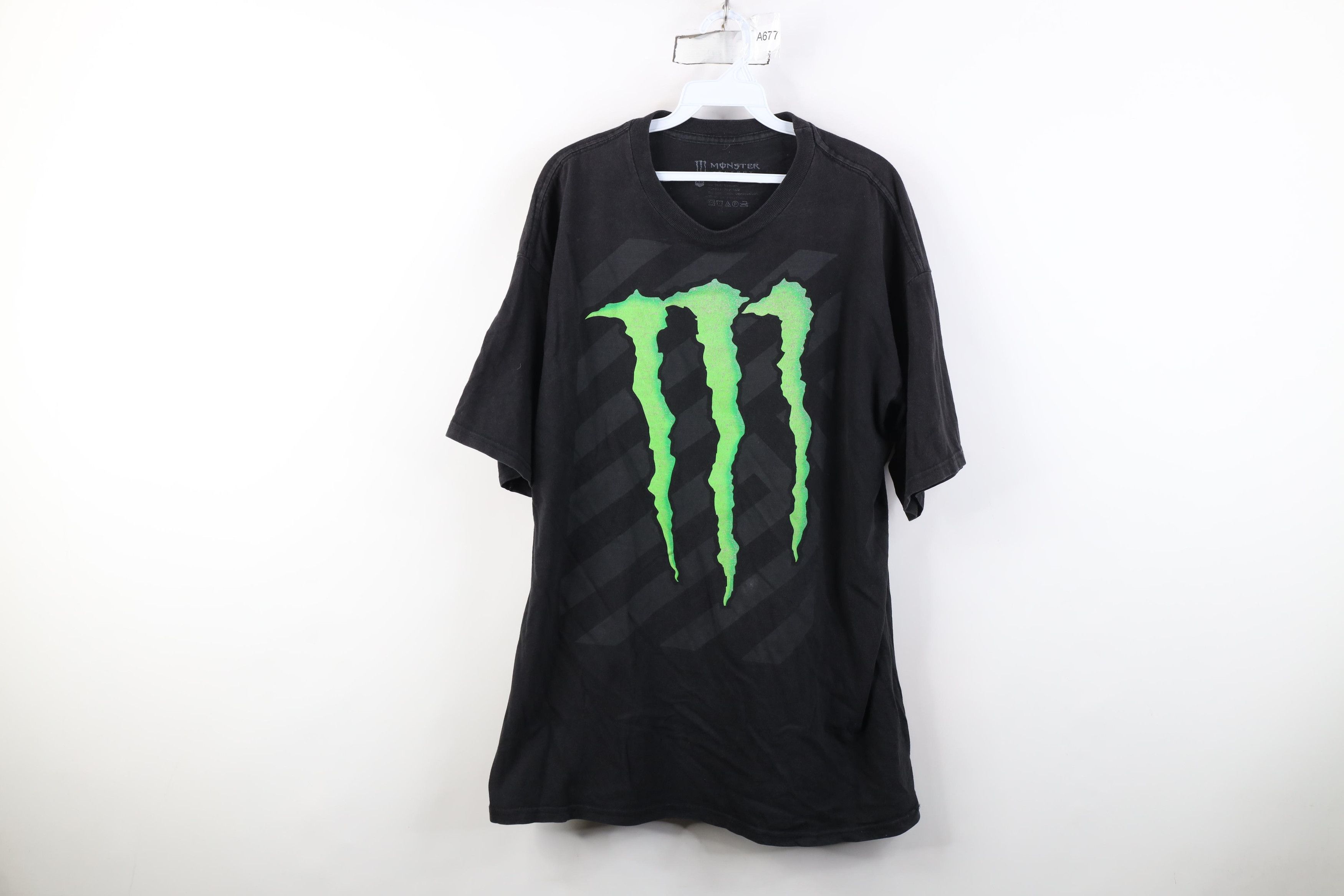 Vintage Vintage Monster Energy Drink Big Logo Short Sleeve T-Shirt Size US XL / EU 56 / 4 - 1 Thumbnail