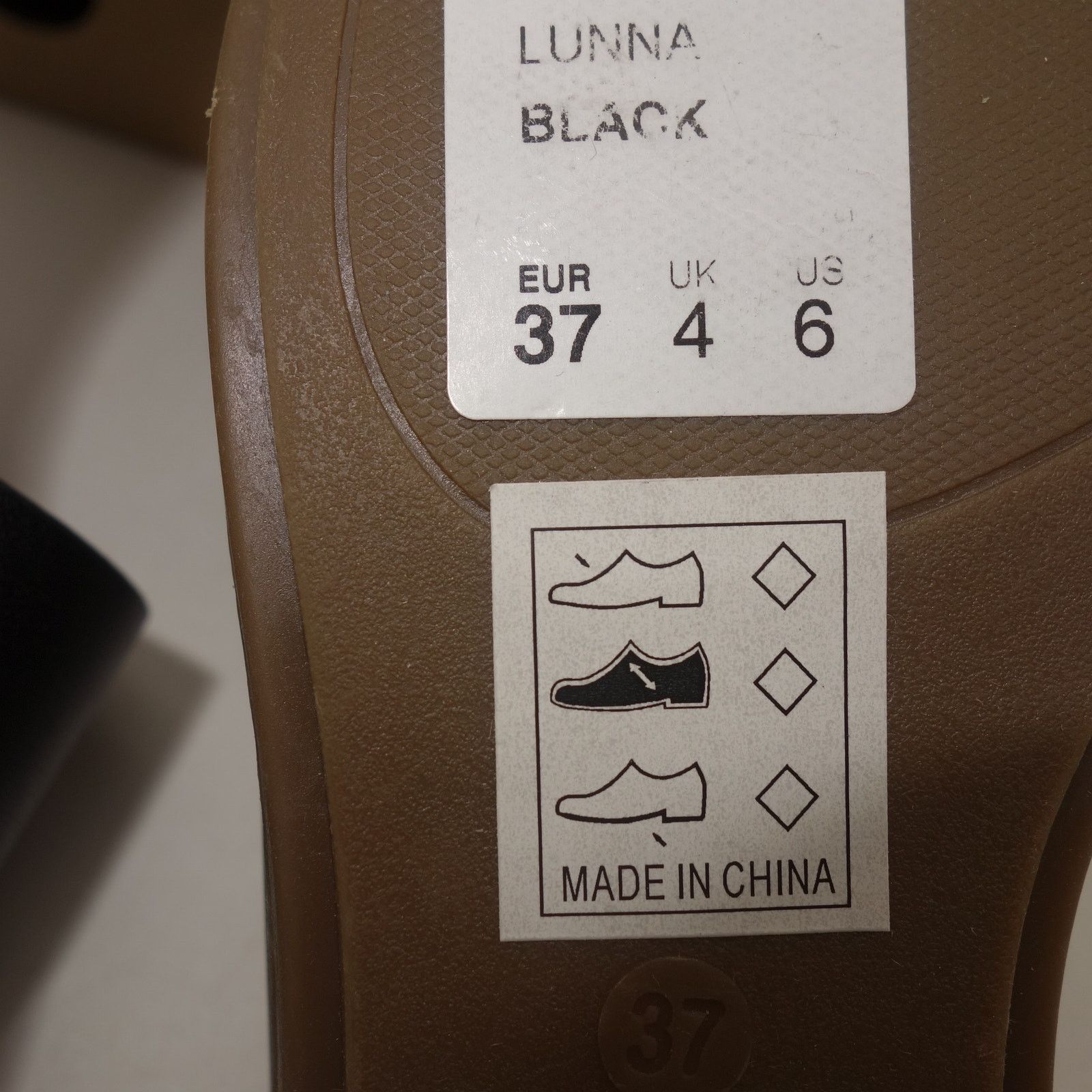 Other NEW Matt & Nat LUNNA Vegan Slides Shoes Black Women's 6 Size US 6 / IT 36 - 9 Thumbnail