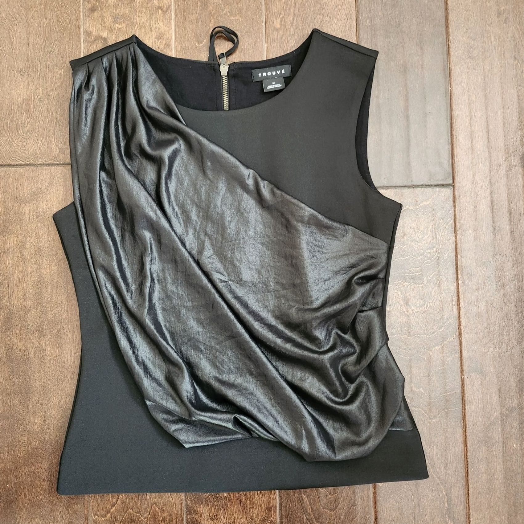 Vintage TROUVE Black Front Drape Sleeveless Top Back Zipper - Size M - Women's Blouse, Polyester Spandex, Regular Fit, Black Size M / US 6-8 / IT 42-44 - 2 Thumbnail