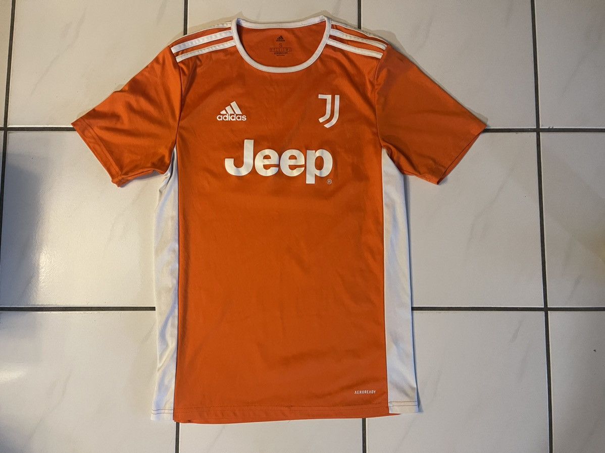 Juventus orange kit clearance