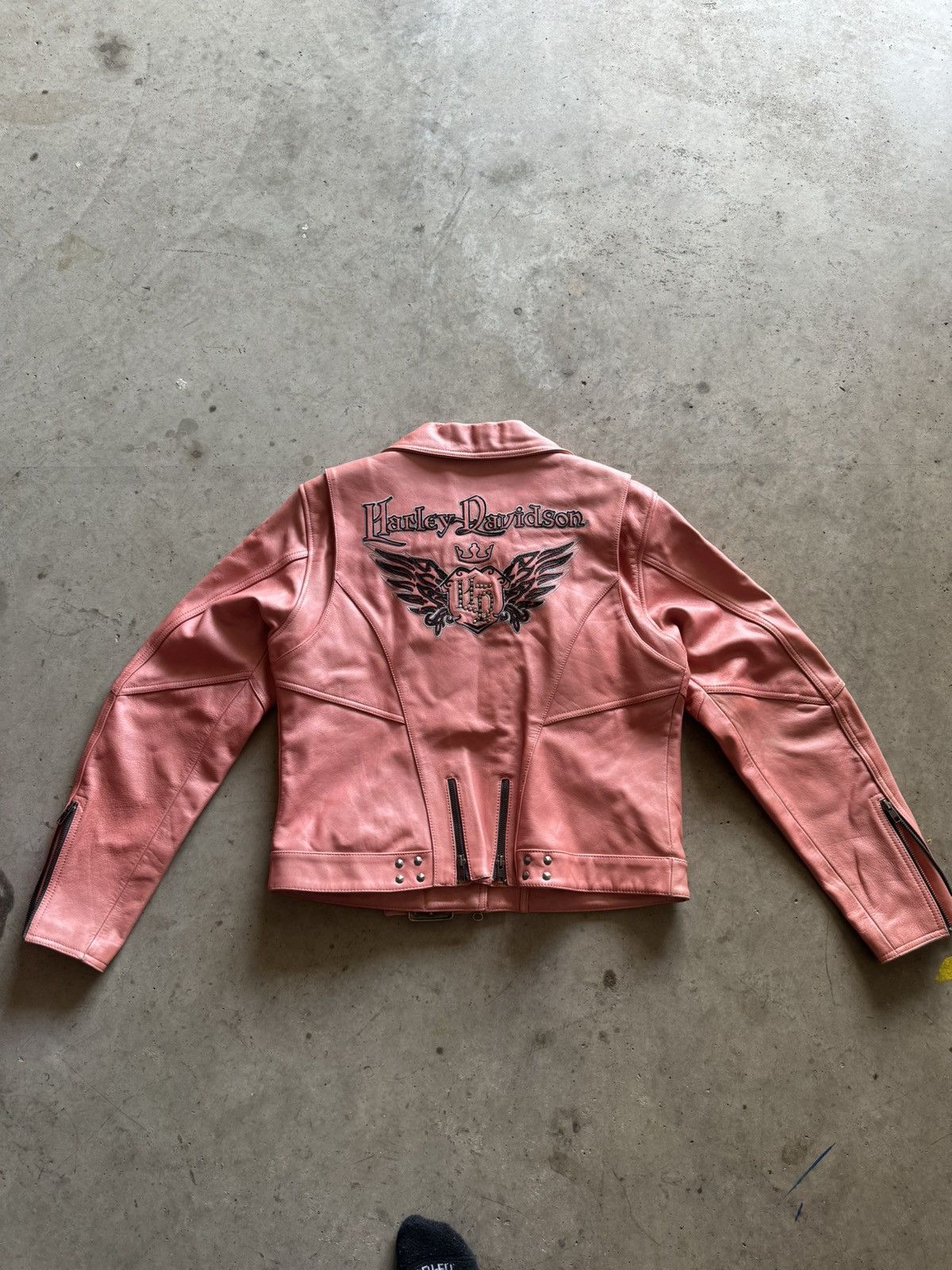 Harley Davidson 2006 Embroidered Pink Harley Davidson Leather Jacket Size XL Size XL / US 12-14 / IT 48-50 - 1 Thumbnail