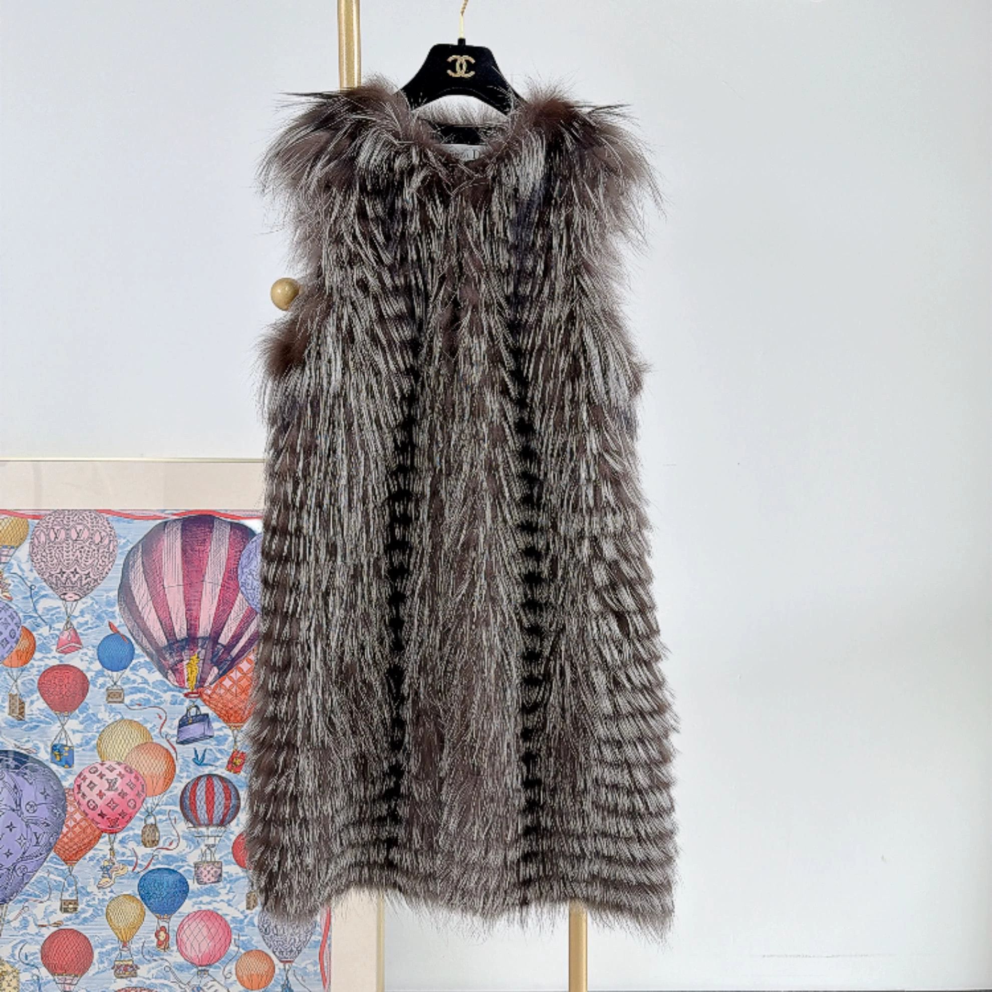 Christian Dior Monsieur Christian Dior Pre-owned Fox Fur Coat F36 3157 Size XS / US 0-2 / IT 36-38 - 1 Thumbnail