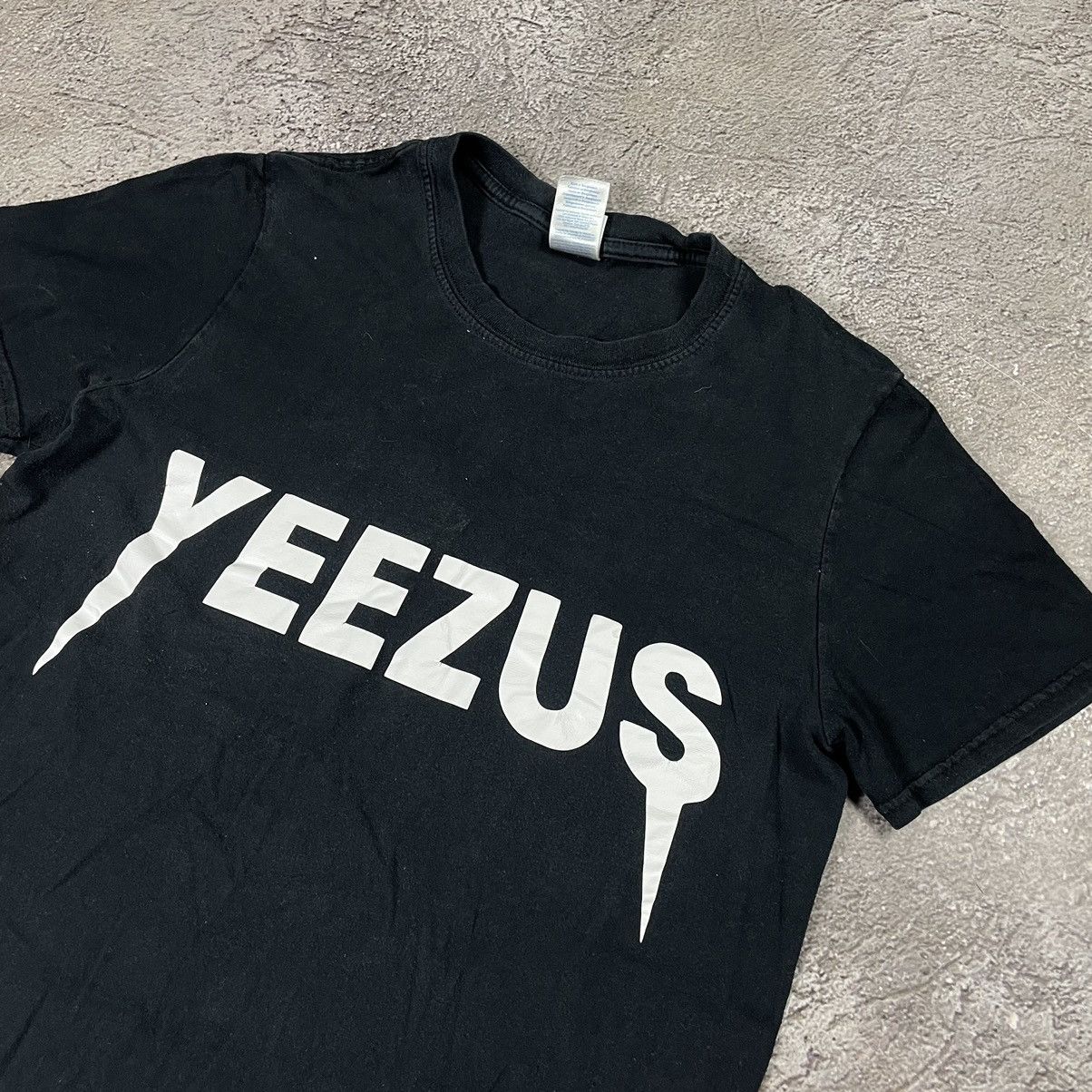 Vintage Vintage Y2K Yeezus Graphic Tee Black Oversized Indie Opium S Size US S / EU 44-46 / 1 - 5 Thumbnail
