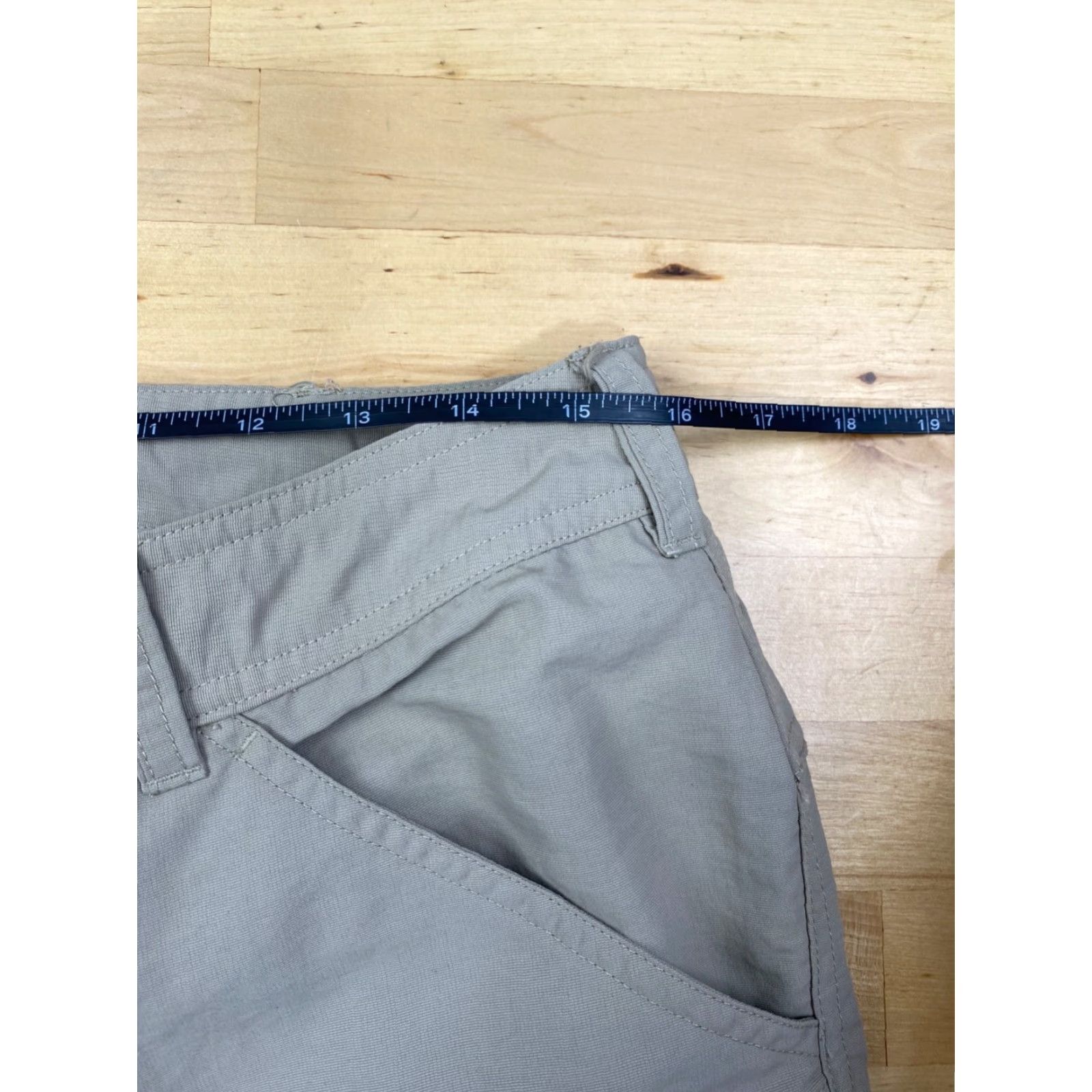 The North Face The North Face Paramount Valley Convertible Pants Womens 10 Khaki Outdoor Button Zip 31 in Inseam Nylon Beige Regular Straight Outdoor 90s? Size 32" / US 10 / IT 46 - 7 Thumbnail